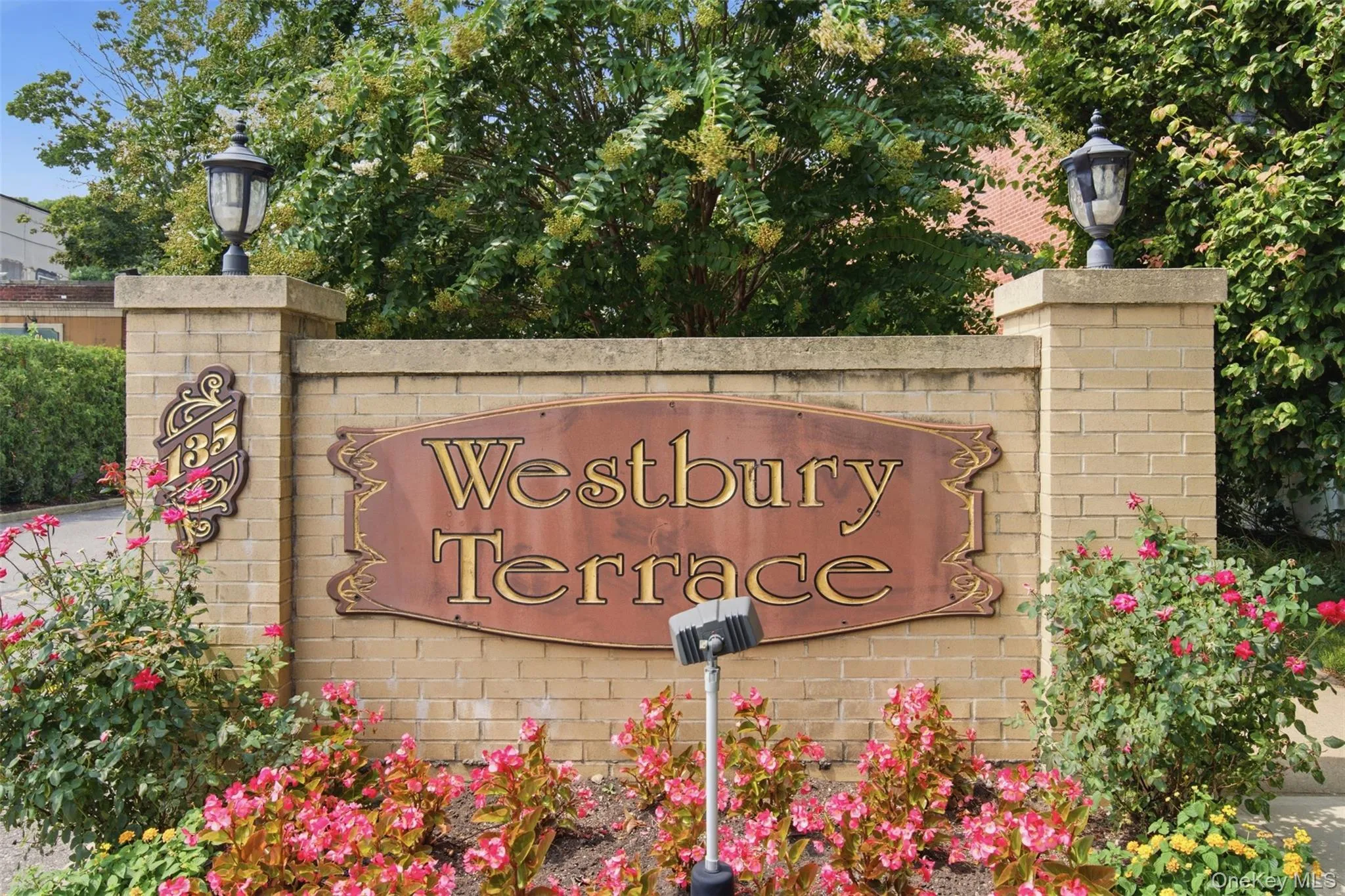 135 Post Avenue, North Hempstead, NY, 1 Bedroom Bedrooms, 4 Rooms Rooms,1 BathroomBathrooms,Residential,For Rent,Post,0,1038701 135 Post Avenue, North Hempstead, NY, 1 Bedroom Bedrooms, 4 Rooms Rooms,1 BathroomBathrooms,Residential,For Rent,Post,0,1038701
