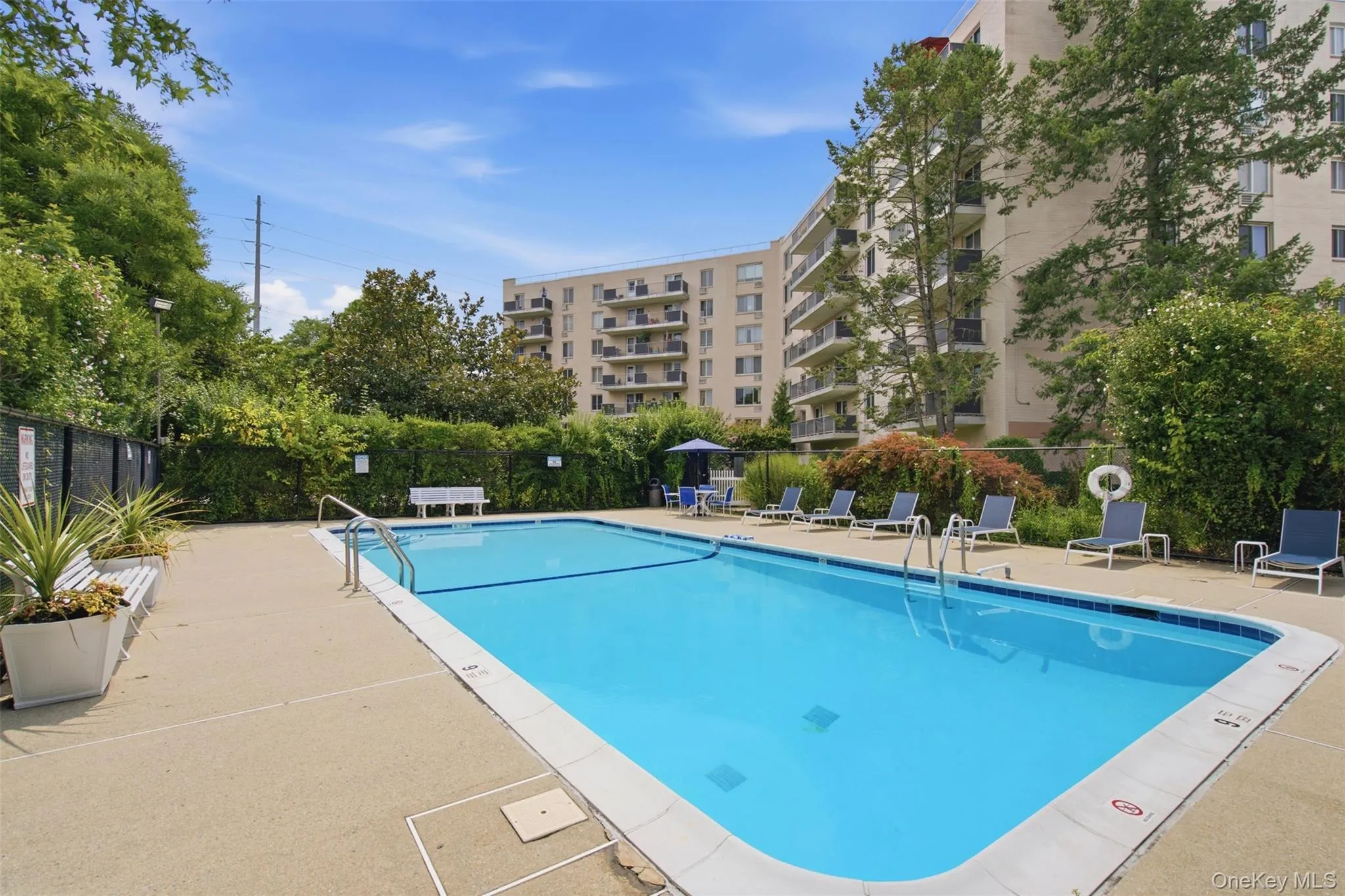 135 Post Avenue, North Hempstead, NY, 1 Bedroom Bedrooms, 4 Rooms Rooms,1 BathroomBathrooms,Residential,For Rent,Post,0,1038701 135 Post Avenue, North Hempstead, NY, 1 Bedroom Bedrooms, 4 Rooms Rooms,1 BathroomBathrooms,Residential,For Rent,Post,0,1038701