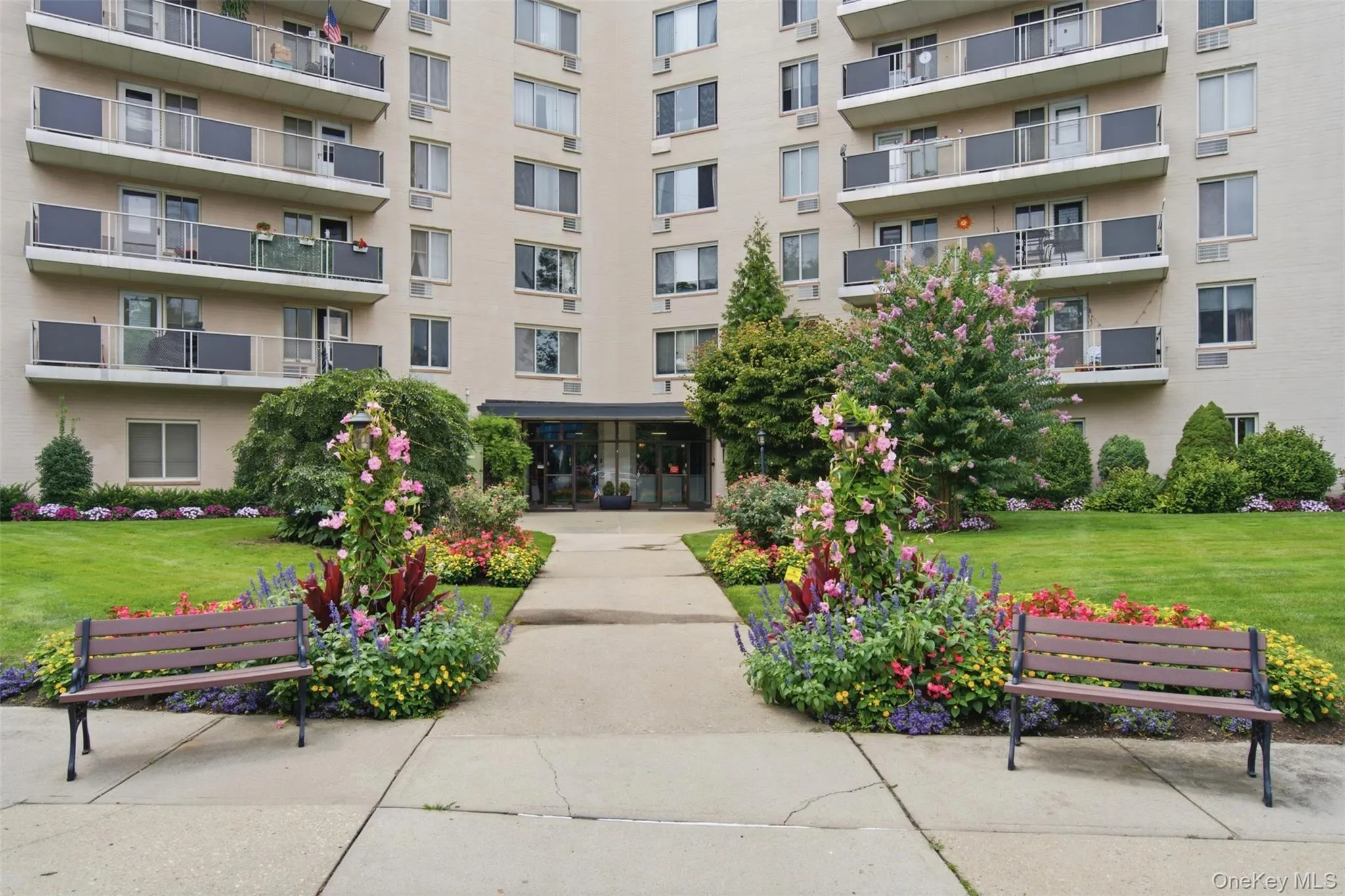 135 Post Avenue, North Hempstead, NY, 1 Bedroom Bedrooms, 4 Rooms Rooms,1 BathroomBathrooms,Residential,For Rent,Post,0,1038701 135 Post Avenue, North Hempstead, NY, 1 Bedroom Bedrooms, 4 Rooms Rooms,1 BathroomBathrooms,Residential,For Rent,Post,0,1038701
