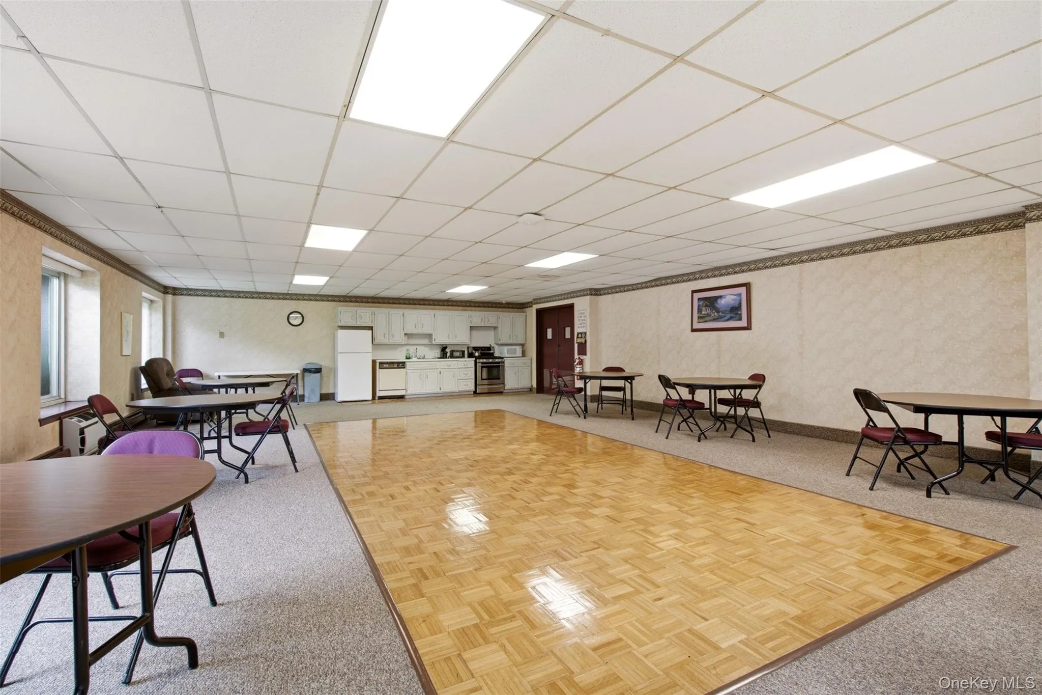 135 Post Avenue, North Hempstead, NY, 1 Bedroom Bedrooms, 4 Rooms Rooms,1 BathroomBathrooms,Residential,For Rent,Post,0,1038701 135 Post Avenue, North Hempstead, NY, 1 Bedroom Bedrooms, 4 Rooms Rooms,1 BathroomBathrooms,Residential,For Rent,Post,0,1038701