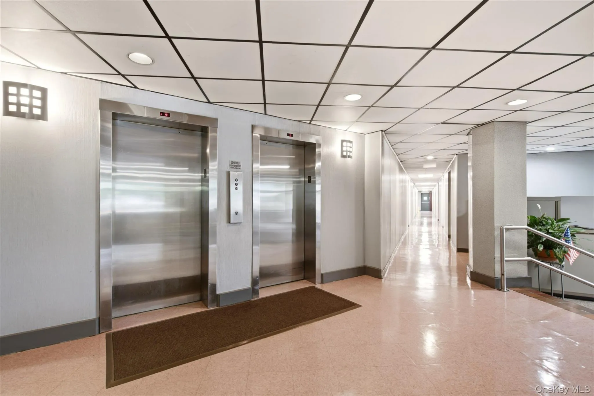 135 Post Avenue, North Hempstead, NY, 1 Bedroom Bedrooms, 4 Rooms Rooms,1 BathroomBathrooms,Residential,For Rent,Post,0,1038701 135 Post Avenue, North Hempstead, NY, 1 Bedroom Bedrooms, 4 Rooms Rooms,1 BathroomBathrooms,Residential,For Rent,Post,0,1038701