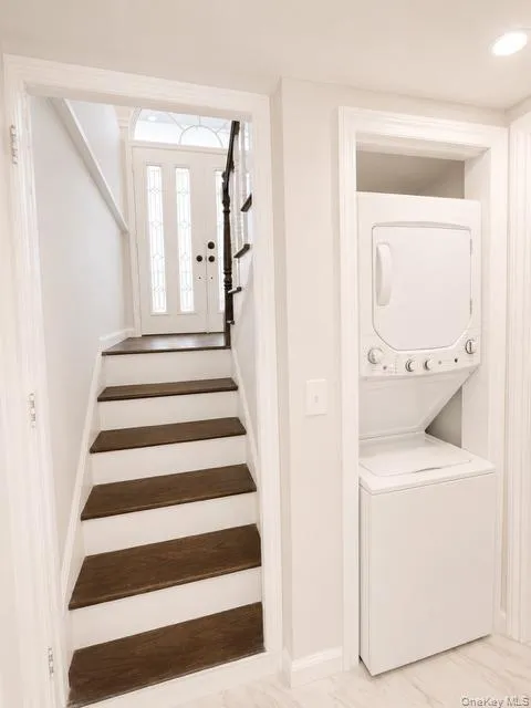 321 Sherbrooke Road, Babylon, NY, 5 Bedrooms Bedrooms, 7 Rooms Rooms,2 BathroomsBathrooms,Residential Lease,For Rent,Sherbrooke,0,1038703 321 Sherbrooke Road, Babylon, NY, 5 Bedrooms Bedrooms, 7 Rooms Rooms,2 BathroomsBathrooms,Residential Lease,For Rent,Sherbrooke,0,1038703