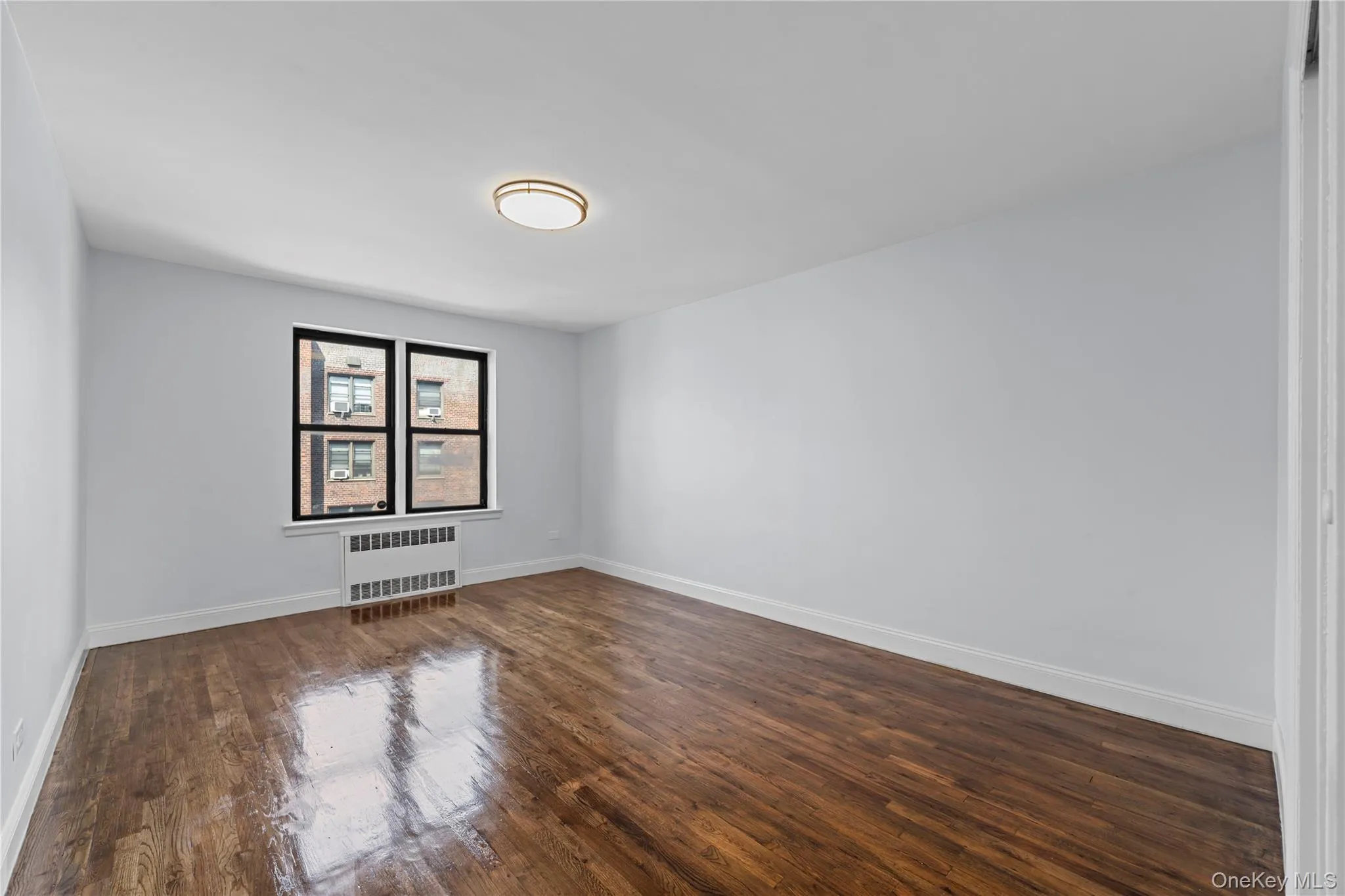 37-26 87th Street, New York, NY, 2 Bedrooms Bedrooms, 5 Rooms Rooms,1 BathroomBathrooms,Residential,For Rent,87th,0,1038706 37-26 87th Street, New York, NY, 2 Bedrooms Bedrooms, 5 Rooms Rooms,1 BathroomBathrooms,Residential,For Rent,87th,0,1038706