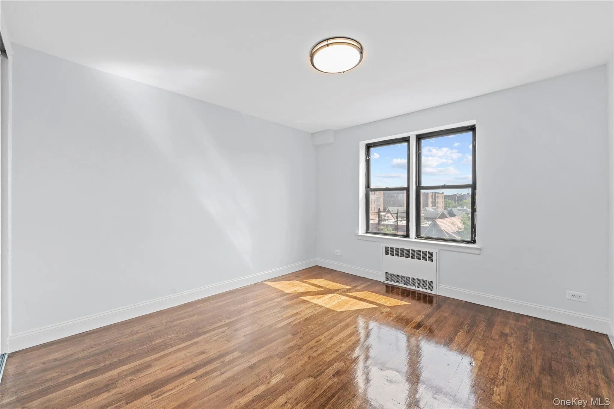 37-26 87th Street, New York, NY, 2 Bedrooms Bedrooms, 5 Rooms Rooms,1 BathroomBathrooms,Residential,For Rent,87th,0,1038706 37-26 87th Street, New York, NY, 2 Bedrooms Bedrooms, 5 Rooms Rooms,1 BathroomBathrooms,Residential,For Rent,87th,0,1038706