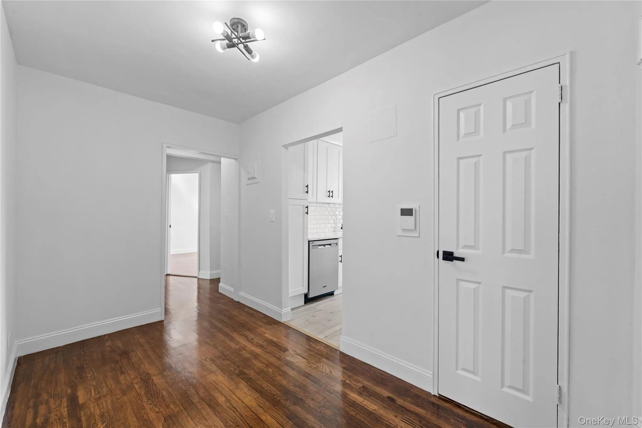 37-26 87th Street, New York, NY, 2 Bedrooms Bedrooms, 5 Rooms Rooms,1 BathroomBathrooms,Residential,For Rent,87th,0,1038706 37-26 87th Street, New York, NY, 2 Bedrooms Bedrooms, 5 Rooms Rooms,1 BathroomBathrooms,Residential,For Rent,87th,0,1038706