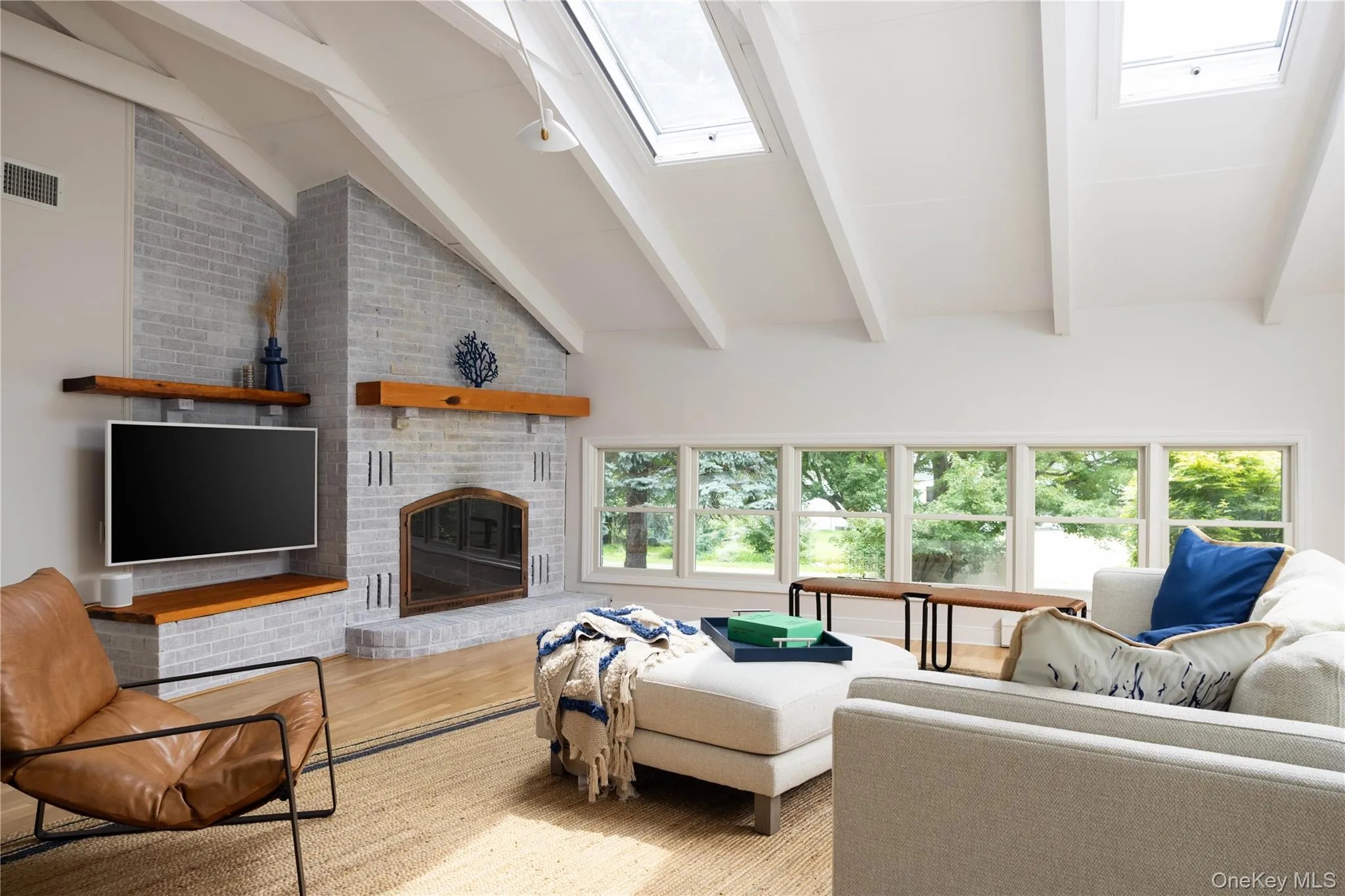 225 Lakeside Drive, Southold, NY, 3 Bedrooms Bedrooms, 7 Rooms Rooms,3 BathroomsBathrooms,Residential,For Rent,Lakeside,0,1038709 225 Lakeside Drive, Southold, NY, 3 Bedrooms Bedrooms, 7 Rooms Rooms,3 BathroomsBathrooms,Residential,For Rent,Lakeside,0,1038709