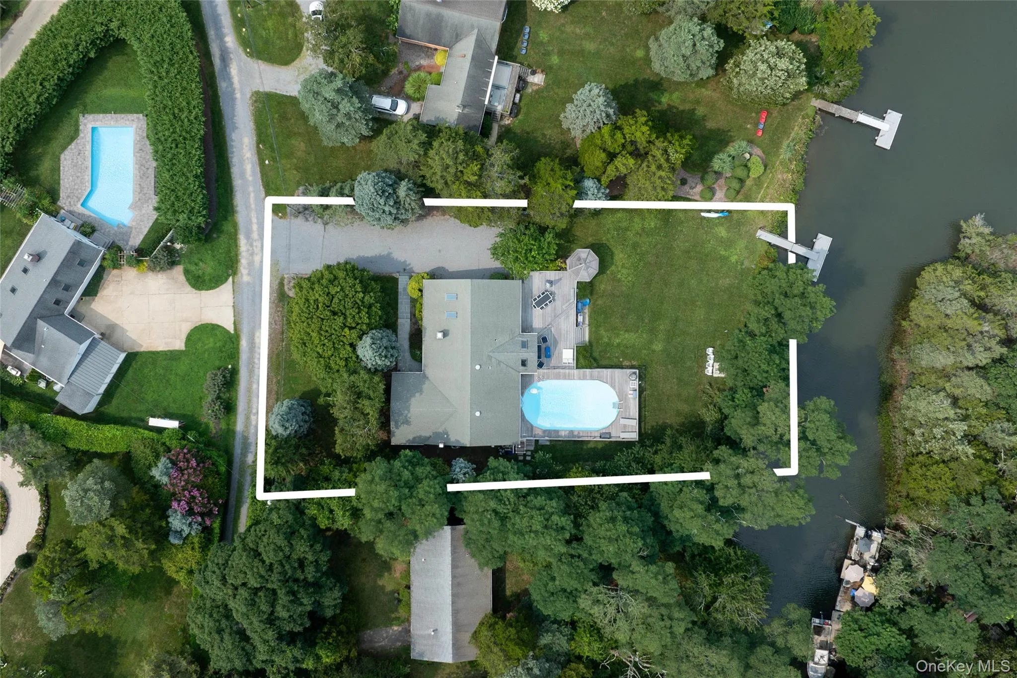 225 Lakeside Drive, Southold, NY, 3 Bedrooms Bedrooms, 7 Rooms Rooms,3 BathroomsBathrooms,Residential,For Rent,Lakeside,0,1038709 225 Lakeside Drive, Southold, NY, 3 Bedrooms Bedrooms, 7 Rooms Rooms,3 BathroomsBathrooms,Residential,For Rent,Lakeside,0,1038709