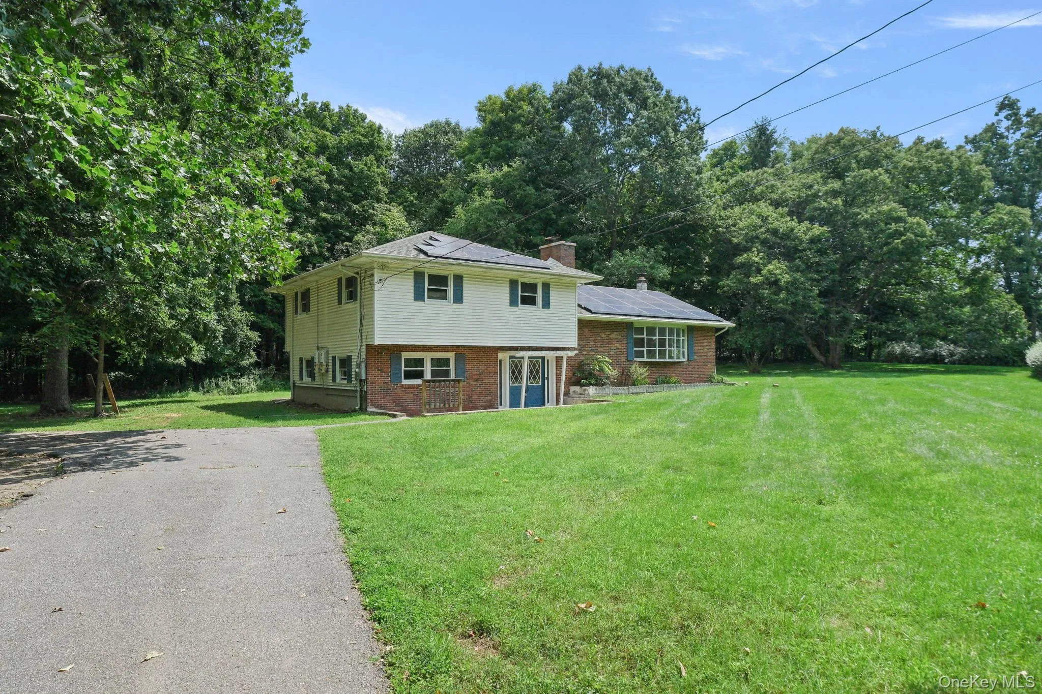 10 Creeden Drive, Middletown, NY, 3 Bedrooms Bedrooms, 7 Rooms Rooms,1 BathroomBathrooms,Residential,For Rent,Creeden,0,1038714 10 Creeden Drive, Middletown, NY, 3 Bedrooms Bedrooms, 7 Rooms Rooms,1 BathroomBathrooms,Residential,For Rent,Creeden,0,1038714