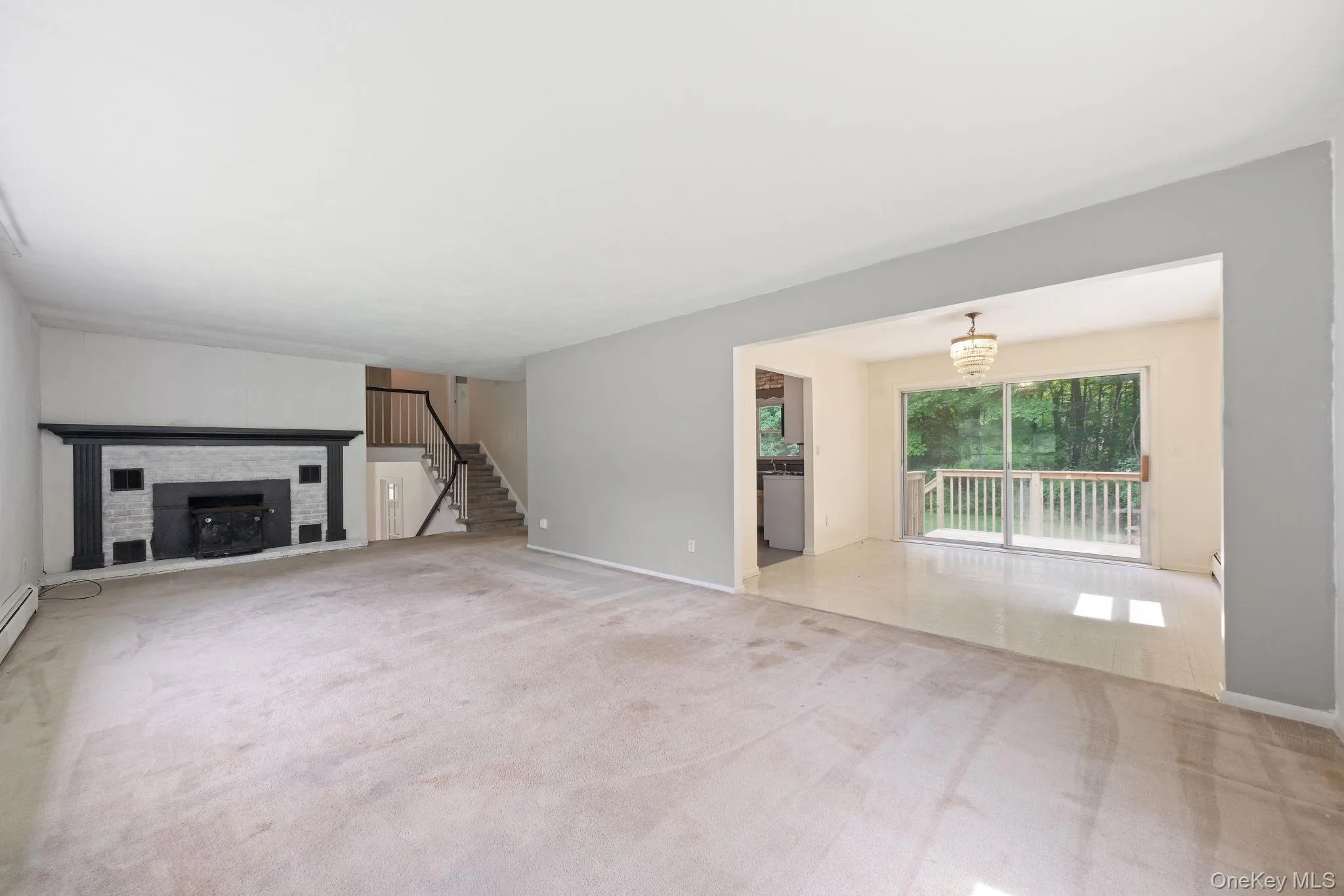 10 Creeden Drive, Middletown, NY, 3 Bedrooms Bedrooms, 7 Rooms Rooms,1 BathroomBathrooms,Residential,For Rent,Creeden,0,1038714 10 Creeden Drive, Middletown, NY, 3 Bedrooms Bedrooms, 7 Rooms Rooms,1 BathroomBathrooms,Residential,For Rent,Creeden,0,1038714