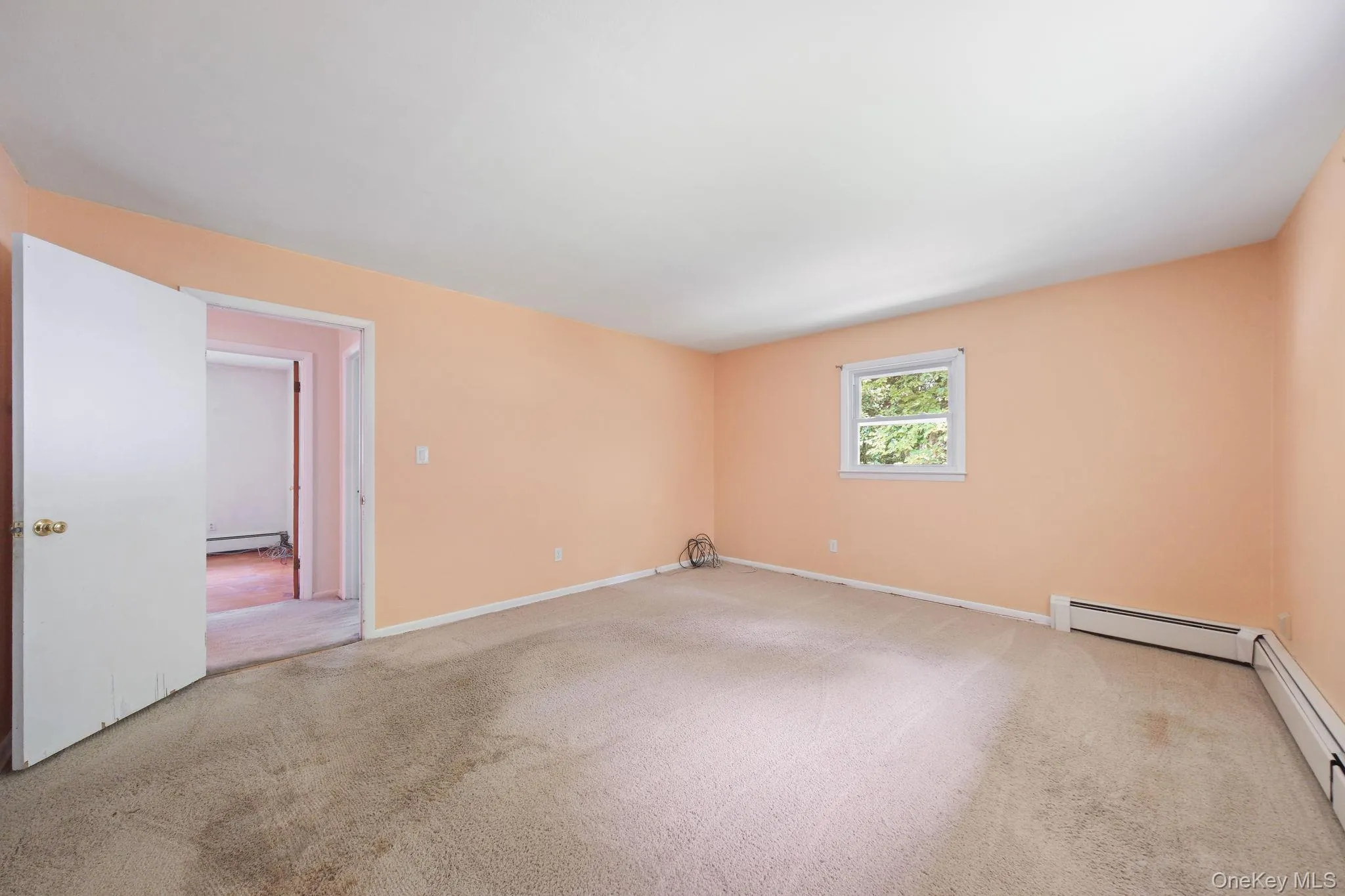 10 Creeden Drive, Middletown, NY, 3 Bedrooms Bedrooms, 7 Rooms Rooms,1 BathroomBathrooms,Residential,For Rent,Creeden,0,1038714 10 Creeden Drive, Middletown, NY, 3 Bedrooms Bedrooms, 7 Rooms Rooms,1 BathroomBathrooms,Residential,For Rent,Creeden,0,1038714