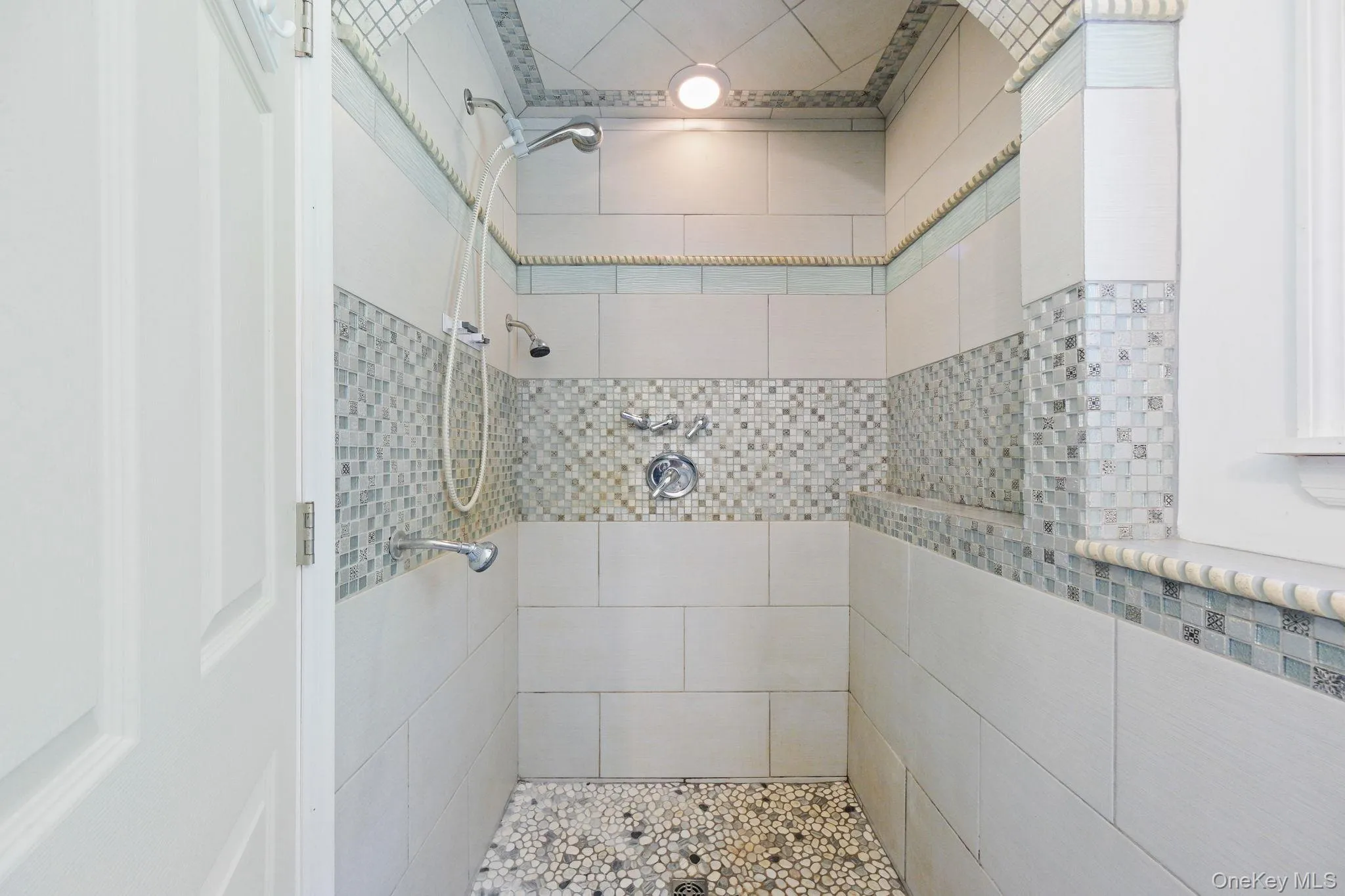 10 Creeden Drive, Middletown, NY, 3 Bedrooms Bedrooms, 7 Rooms Rooms,1 BathroomBathrooms,Residential,For Rent,Creeden,0,1038714 10 Creeden Drive, Middletown, NY, 3 Bedrooms Bedrooms, 7 Rooms Rooms,1 BathroomBathrooms,Residential,For Rent,Creeden,0,1038714