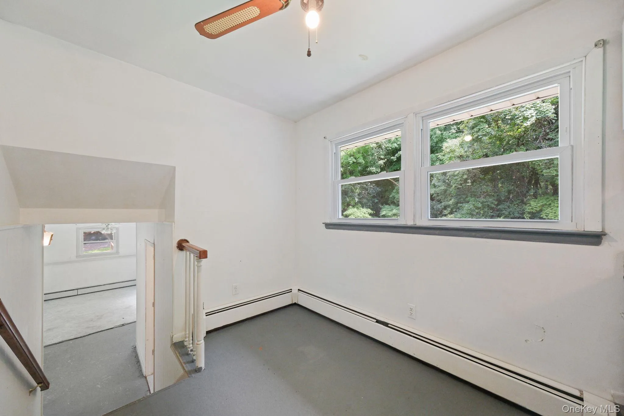 10 Creeden Drive, Middletown, NY, 3 Bedrooms Bedrooms, 7 Rooms Rooms,1 BathroomBathrooms,Residential,For Rent,Creeden,0,1038714 10 Creeden Drive, Middletown, NY, 3 Bedrooms Bedrooms, 7 Rooms Rooms,1 BathroomBathrooms,Residential,For Rent,Creeden,0,1038714