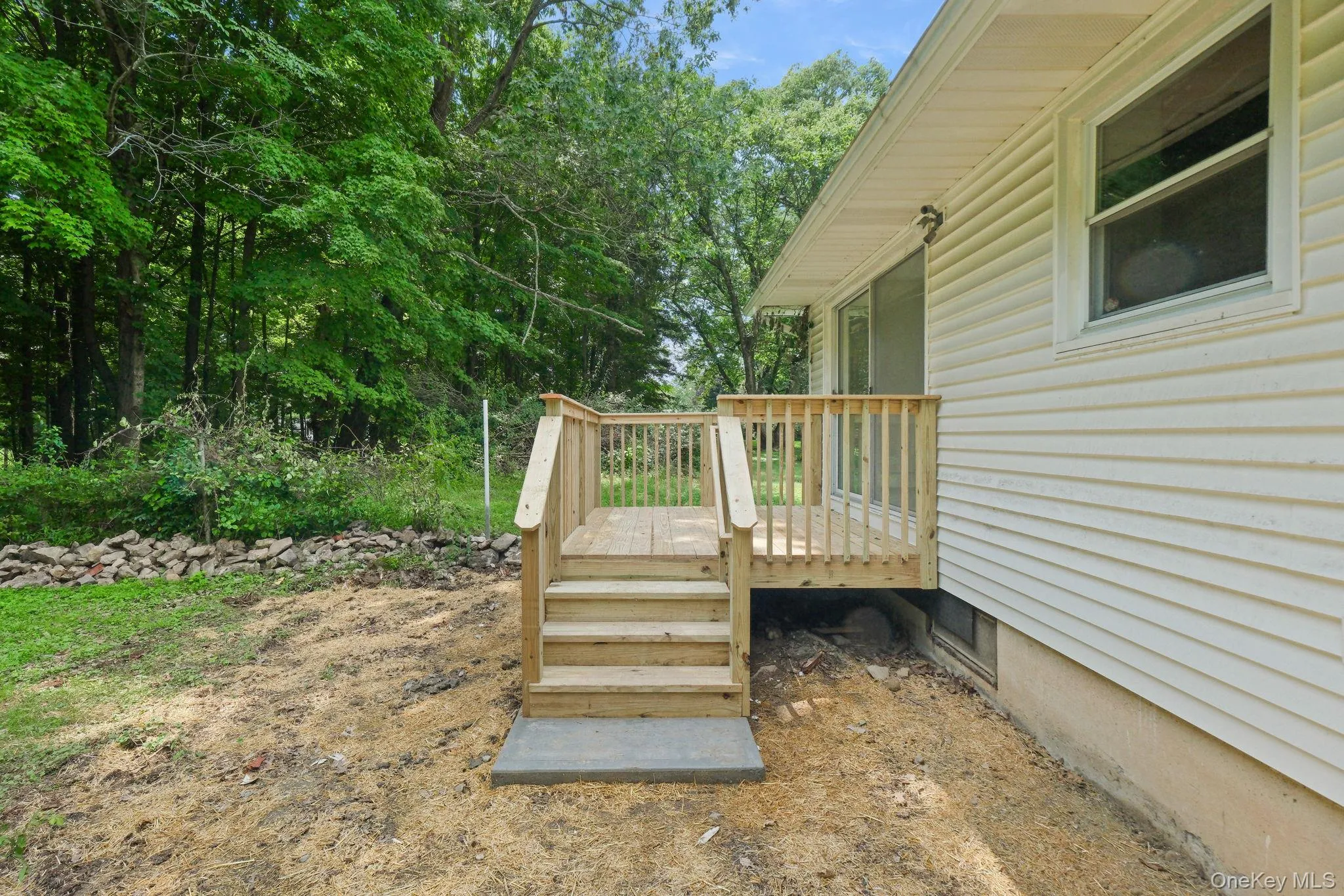 10 Creeden Drive, Middletown, NY, 3 Bedrooms Bedrooms, 7 Rooms Rooms,1 BathroomBathrooms,Residential,For Rent,Creeden,0,1038714 10 Creeden Drive, Middletown, NY, 3 Bedrooms Bedrooms, 7 Rooms Rooms,1 BathroomBathrooms,Residential,For Rent,Creeden,0,1038714
