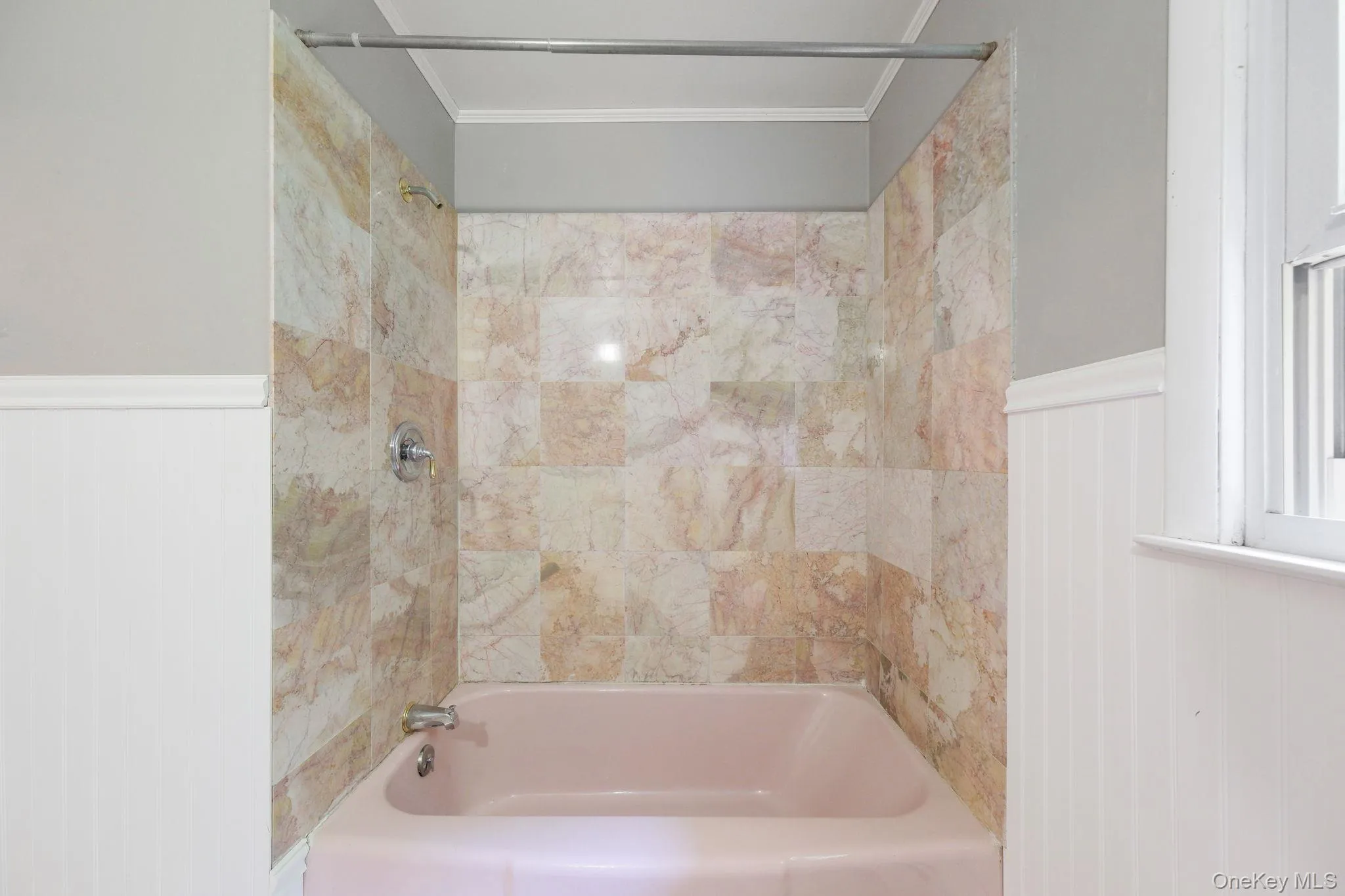 10 Creeden Drive, Middletown, NY, 3 Bedrooms Bedrooms, 7 Rooms Rooms,1 BathroomBathrooms,Residential,For Rent,Creeden,0,1038714 10 Creeden Drive, Middletown, NY, 3 Bedrooms Bedrooms, 7 Rooms Rooms,1 BathroomBathrooms,Residential,For Rent,Creeden,0,1038714