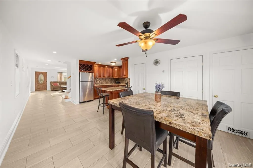 19 13th Road, New York, NY, 2 Bedrooms Bedrooms, 5 Rooms Rooms,1 BathroomBathrooms,Residential,For Rent,13th,0,1038717 19 13th Road, New York, NY, 2 Bedrooms Bedrooms, 5 Rooms Rooms,1 BathroomBathrooms,Residential,For Rent,13th,0,1038717
