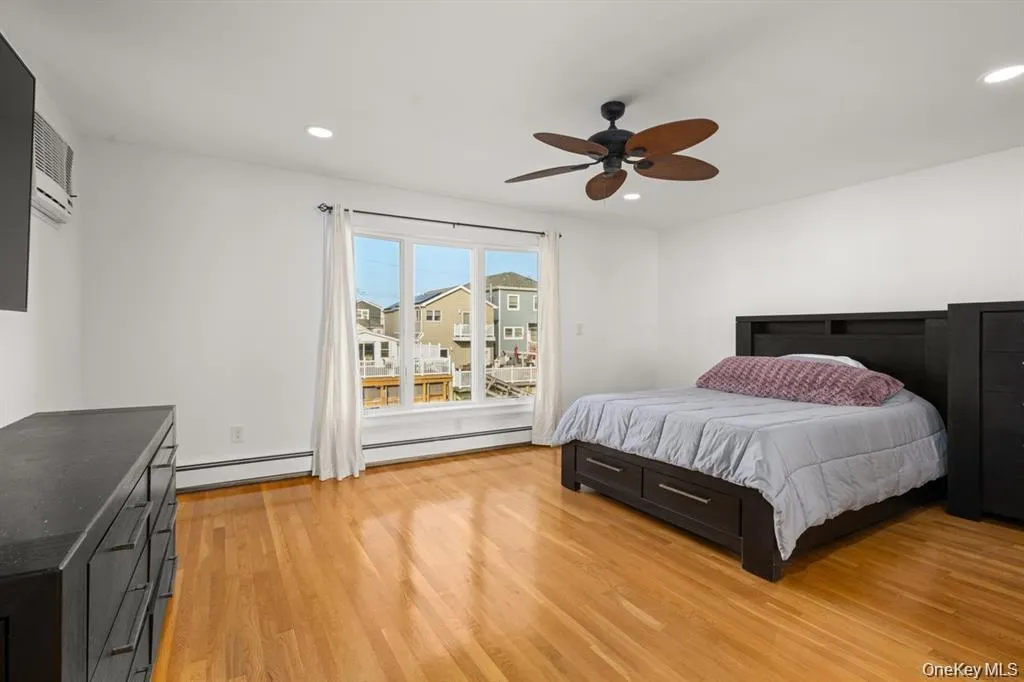 19 13th Road, New York, NY, 2 Bedrooms Bedrooms, 5 Rooms Rooms,1 BathroomBathrooms,Residential,For Rent,13th,0,1038717 19 13th Road, New York, NY, 2 Bedrooms Bedrooms, 5 Rooms Rooms,1 BathroomBathrooms,Residential,For Rent,13th,0,1038717