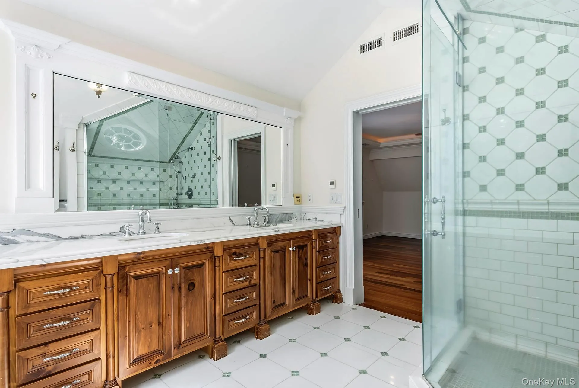 11 Pheasant Lane, Southampton, NY, 4 Bedrooms Bedrooms, 14 Rooms Rooms,4 BathroomsBathrooms,Residential,For Rent,Pheasant,0,1038718 11 Pheasant Lane, Southampton, NY, 4 Bedrooms Bedrooms, 14 Rooms Rooms,4 BathroomsBathrooms,Residential,For Rent,Pheasant,0,1038718