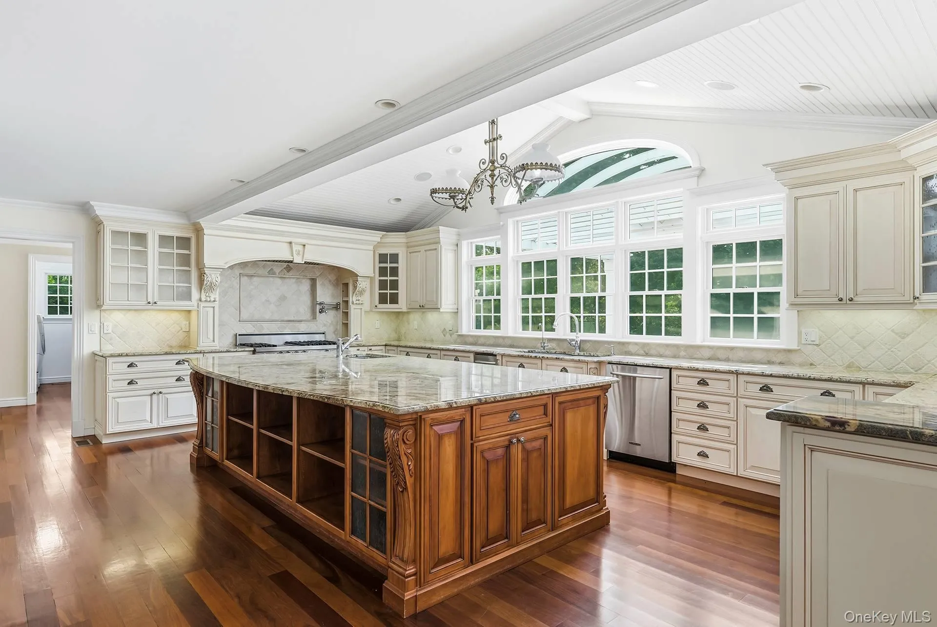 11 Pheasant Lane, Southampton, NY, 4 Bedrooms Bedrooms, 14 Rooms Rooms,4 BathroomsBathrooms,Residential,For Rent,Pheasant,0,1038718 11 Pheasant Lane, Southampton, NY, 4 Bedrooms Bedrooms, 14 Rooms Rooms,4 BathroomsBathrooms,Residential,For Rent,Pheasant,0,1038718