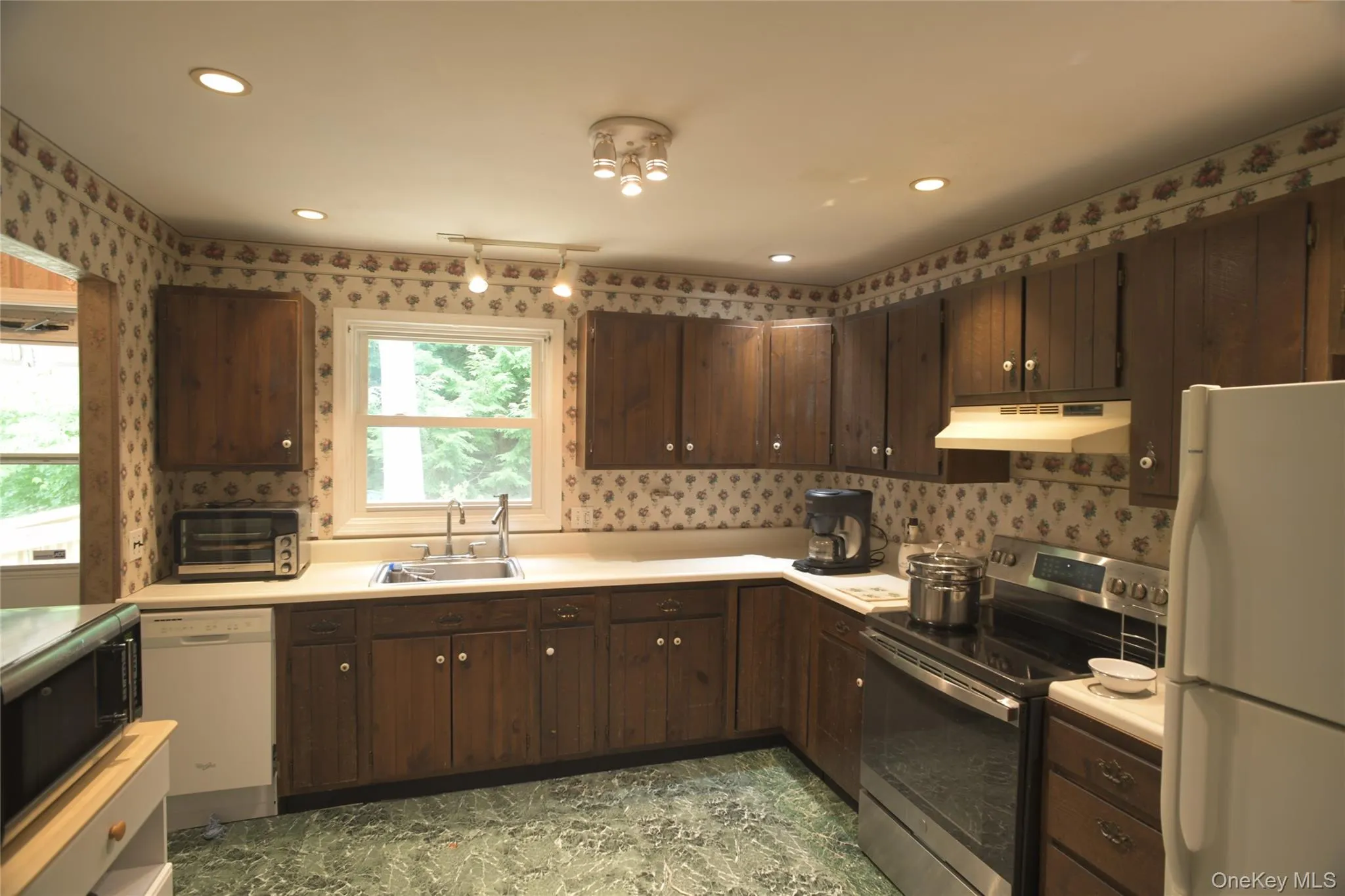 7606 NYS 52, Tusten, NY, 2 Bedrooms Bedrooms, 8 Rooms Rooms,1 BathroomBathrooms,Residential,For Rent,NYS 52,0,1038727 7606 NYS 52, Tusten, NY, 2 Bedrooms Bedrooms, 8 Rooms Rooms,1 BathroomBathrooms,Residential,For Rent,NYS 52,0,1038727