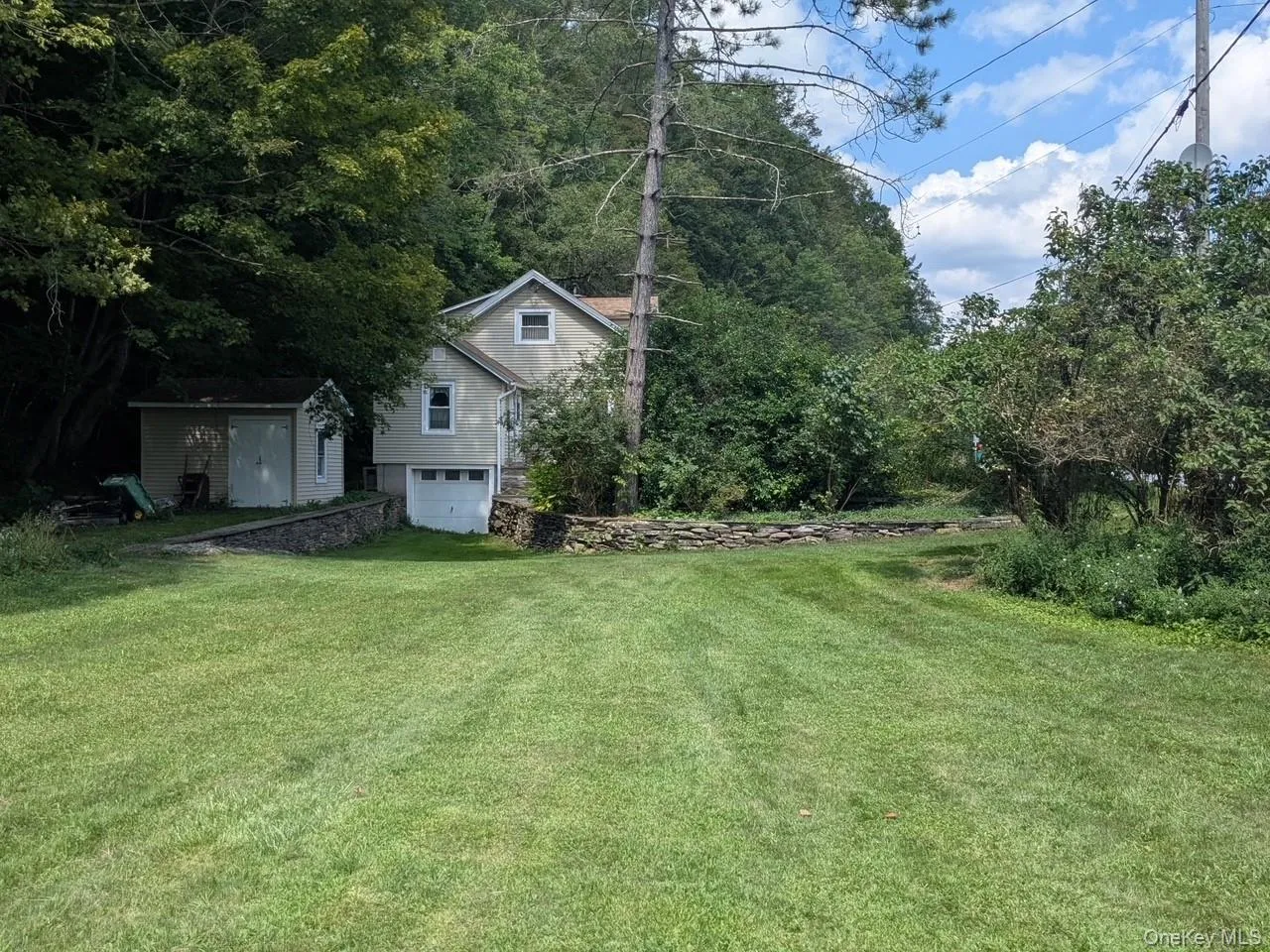 37350 State Highway 28, Andes, NY, 3 Bedrooms Bedrooms, 7 Rooms Rooms,1 BathroomBathrooms,Residential,For Rent,State Highway 28,0,1038731 37350 State Highway 28, Andes, NY, 3 Bedrooms Bedrooms, 7 Rooms Rooms,1 BathroomBathrooms,Residential,For Rent,State Highway 28,0,1038731