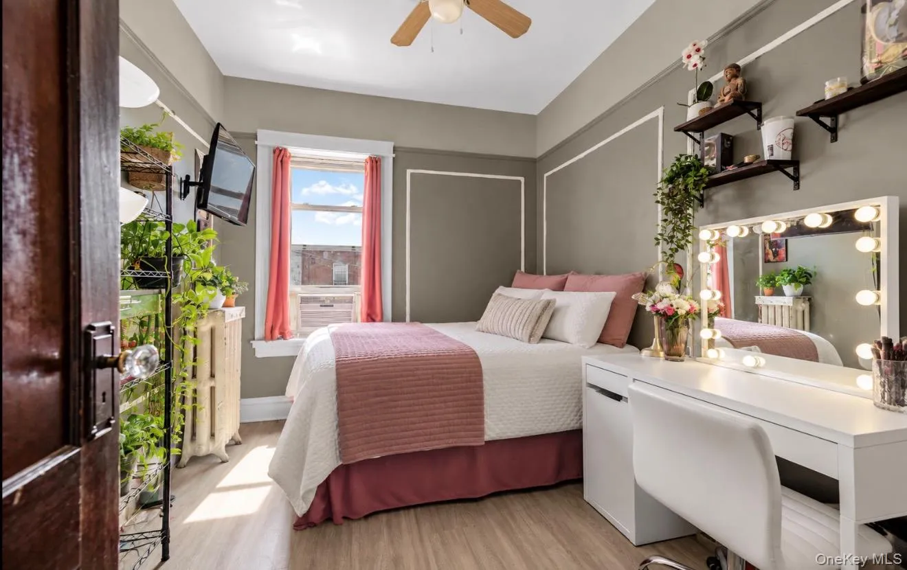 16 Adler Place, New York, NY, 4 Bedrooms Bedrooms, 7 Rooms Rooms,1 BathroomBathrooms,Residential,For Rent,Adler,0,1038735 16 Adler Place, New York, NY, 4 Bedrooms Bedrooms, 7 Rooms Rooms,1 BathroomBathrooms,Residential,For Rent,Adler,0,1038735