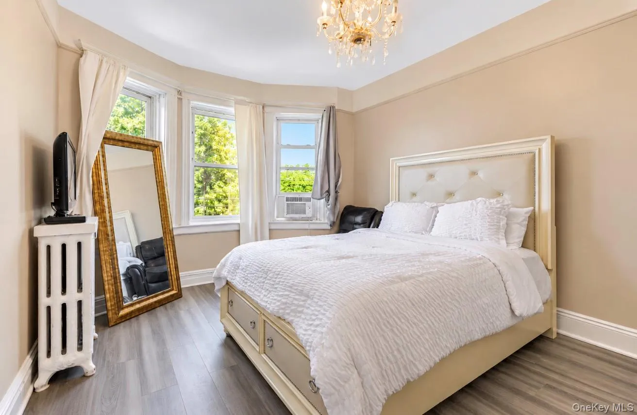 16 Adler Place, New York, NY, 4 Bedrooms Bedrooms, 7 Rooms Rooms,1 BathroomBathrooms,Residential,For Rent,Adler,0,1038735 16 Adler Place, New York, NY, 4 Bedrooms Bedrooms, 7 Rooms Rooms,1 BathroomBathrooms,Residential,For Rent,Adler,0,1038735