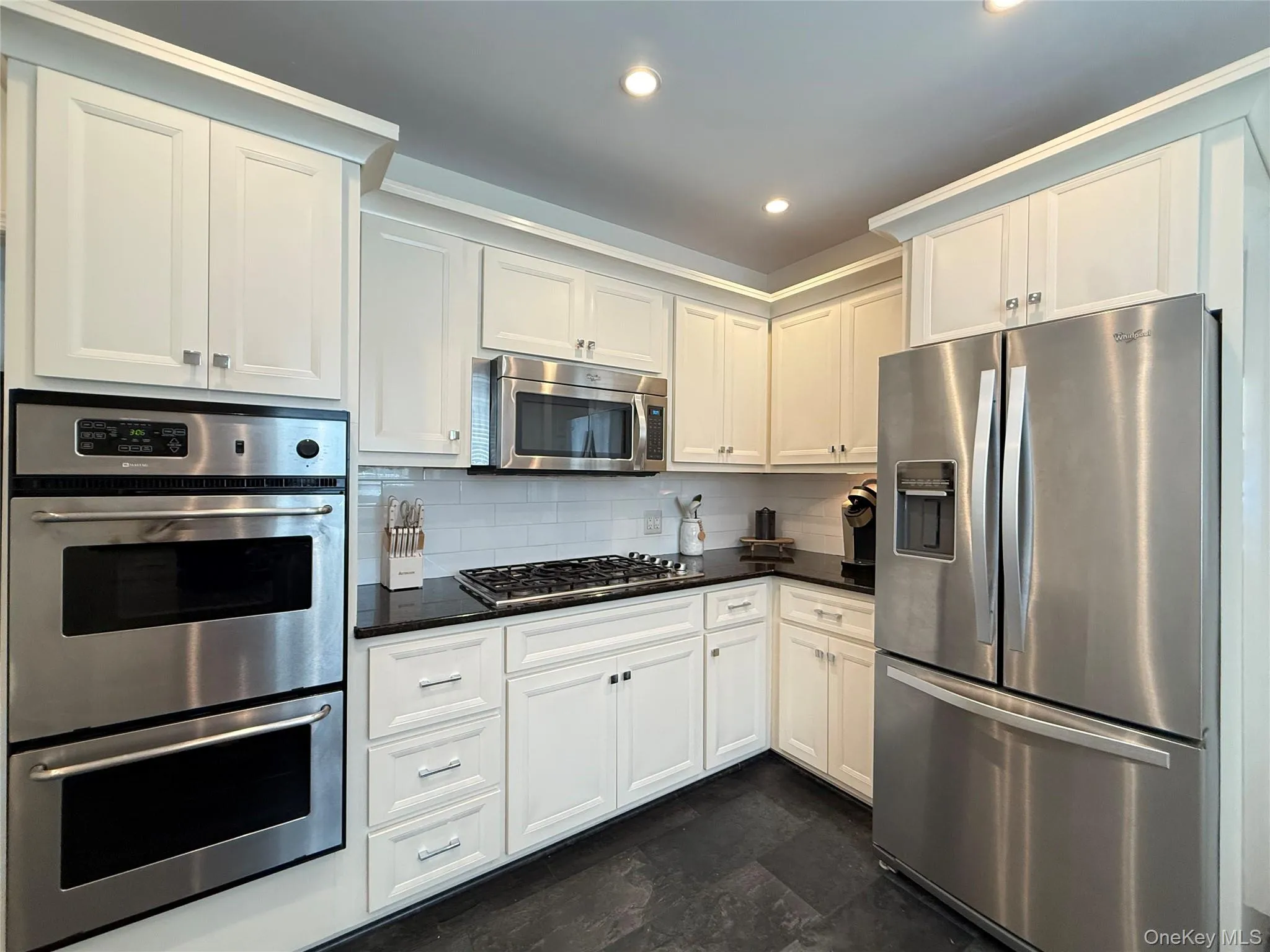 31 Jacobson Avenue, Huntington, NY, 3 Bedrooms Bedrooms, 8 Rooms Rooms,2 BathroomsBathrooms,Residential Lease,For Rent,Jacobson,0,1038738 31 Jacobson Avenue, Huntington, NY, 3 Bedrooms Bedrooms, 8 Rooms Rooms,2 BathroomsBathrooms,Residential Lease,For Rent,Jacobson,0,1038738