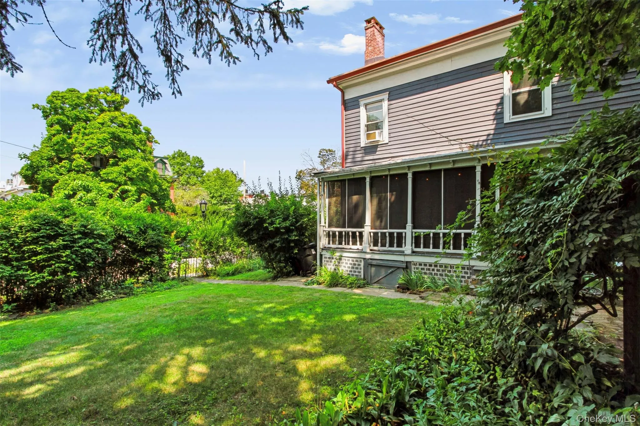 69 Montgomery Street, Poughkeepsie, NY, 2 Bedrooms Bedrooms, 9 Rooms Rooms,2 BathroomsBathrooms,Residential,For Rent,Montgomery,0,1038744 69 Montgomery Street, Poughkeepsie, NY, 2 Bedrooms Bedrooms, 9 Rooms Rooms,2 BathroomsBathrooms,Residential,For Rent,Montgomery,0,1038744