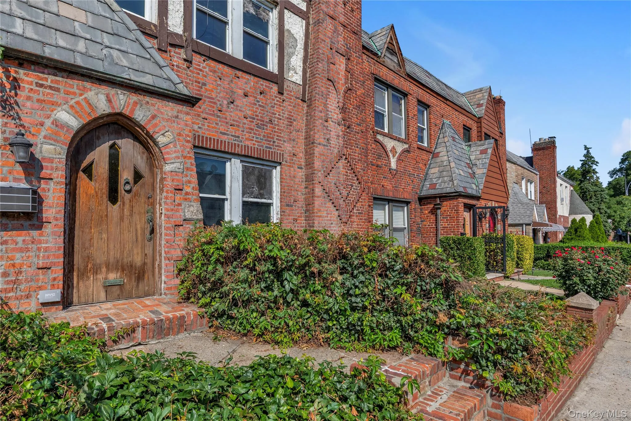 30-12 90th Street, New York, NY, 3 Bedrooms Bedrooms, 8 Rooms Rooms,1 BathroomBathrooms,Residential,For Rent,90th,0,1038746 30-12 90th Street, New York, NY, 3 Bedrooms Bedrooms, 8 Rooms Rooms,1 BathroomBathrooms,Residential,For Rent,90th,0,1038746