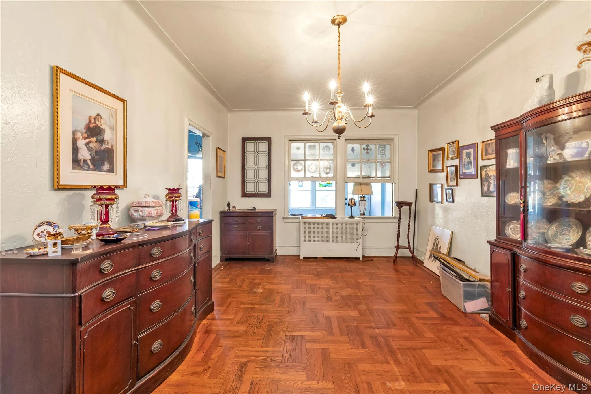 30-12 90th Street, New York, NY, 3 Bedrooms Bedrooms, 8 Rooms Rooms,1 BathroomBathrooms,Residential,For Rent,90th,0,1038746 30-12 90th Street, New York, NY, 3 Bedrooms Bedrooms, 8 Rooms Rooms,1 BathroomBathrooms,Residential,For Rent,90th,0,1038746