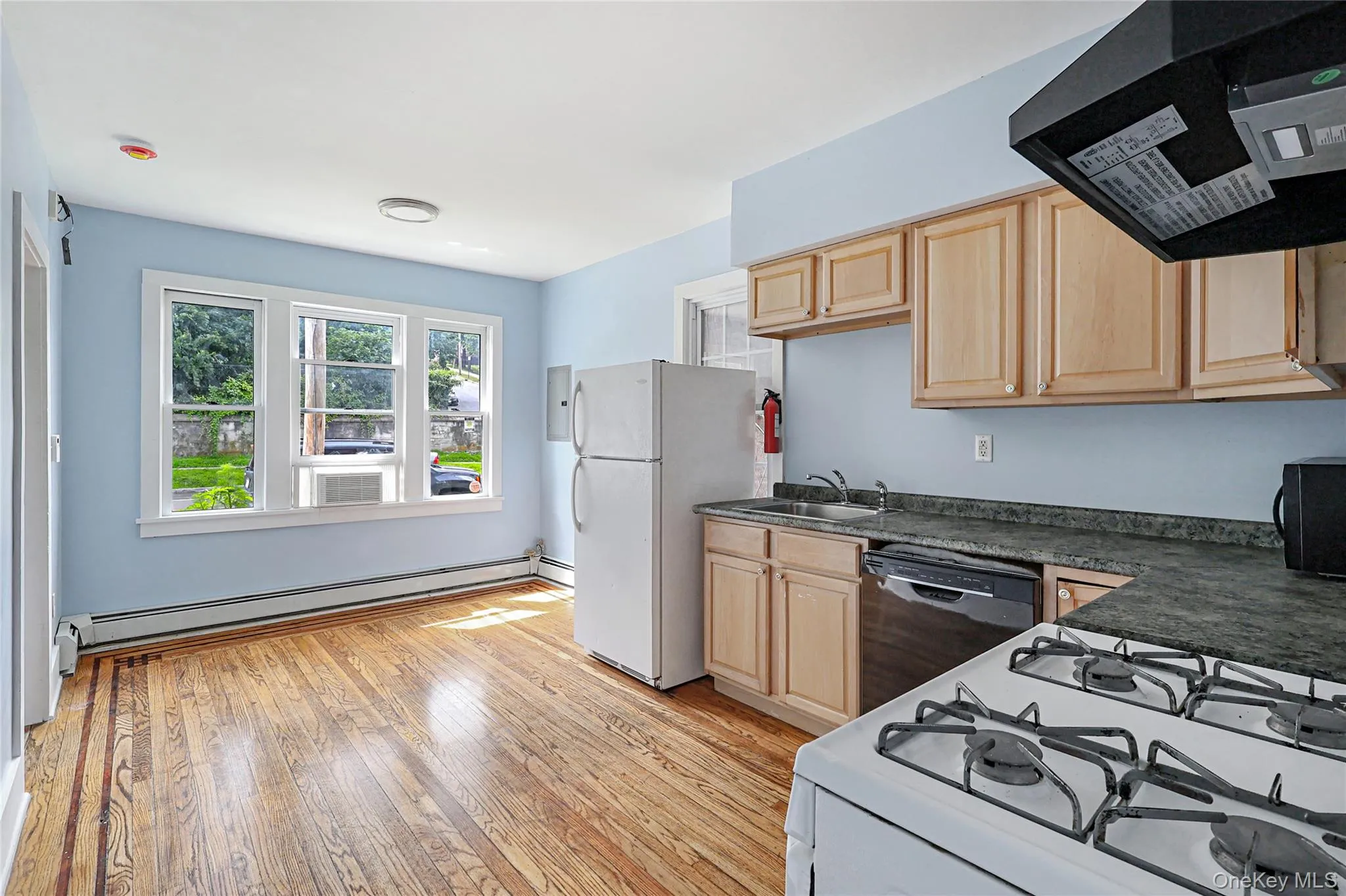 492 Liberty Street, Newburgh (city), NY, 4 Bedrooms Bedrooms, 7 Rooms Rooms,1 BathroomBathrooms,Residential Lease,For Rent,Liberty,0,1038747 492 Liberty Street, Newburgh (city), NY, 4 Bedrooms Bedrooms, 7 Rooms Rooms,1 BathroomBathrooms,Residential Lease,For Rent,Liberty,0,1038747