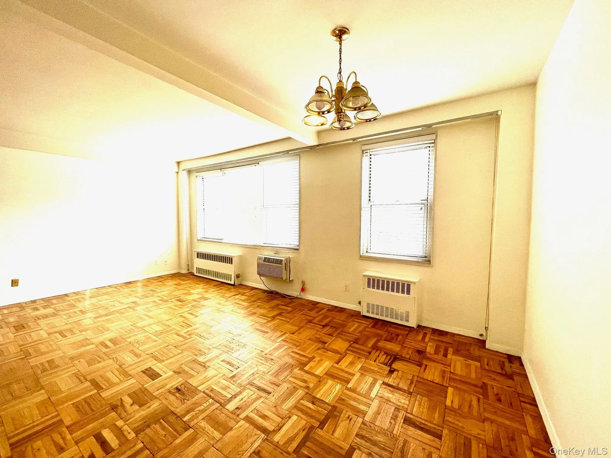 10 Lake Street, White Plains, NY, 1 Bedroom Bedrooms, 4 Rooms Rooms,1 BathroomBathrooms,Residential Lease,For Rent,Lake,0,1038748 10 Lake Street, White Plains, NY, 1 Bedroom Bedrooms, 4 Rooms Rooms,1 BathroomBathrooms,Residential Lease,For Rent,Lake,0,1038748