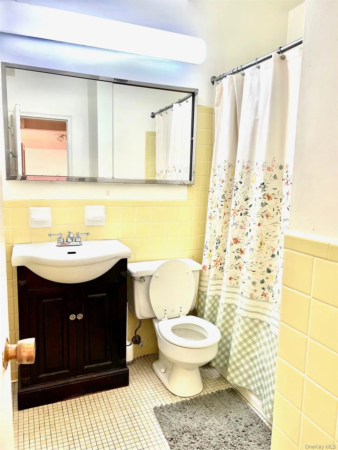 10 Lake Street, White Plains, NY, 1 Bedroom Bedrooms, 4 Rooms Rooms,1 BathroomBathrooms,Residential Lease,For Rent,Lake,0,1038748 10 Lake Street, White Plains, NY, 1 Bedroom Bedrooms, 4 Rooms Rooms,1 BathroomBathrooms,Residential Lease,For Rent,Lake,0,1038748