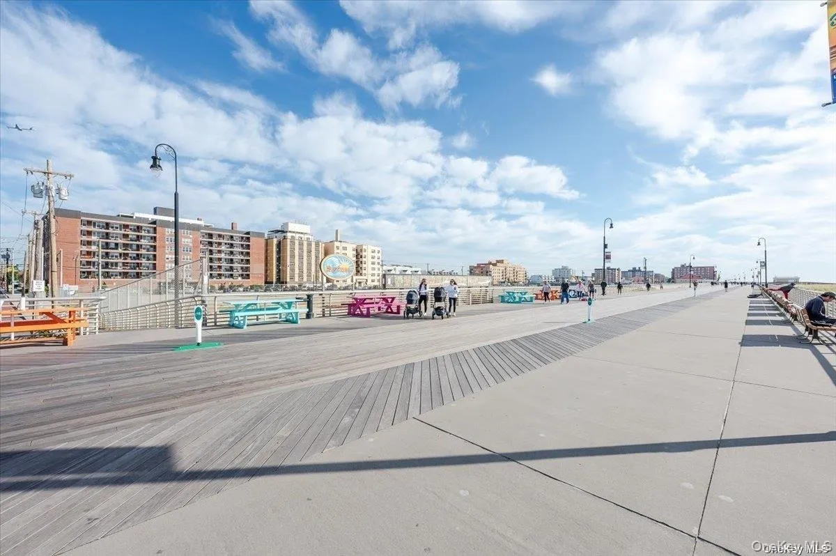 1 Broadway, Long Beach, NY, 1 Bedroom Bedrooms, 4 Rooms Rooms,1 BathroomBathrooms,Residential Lease,For Rent,Broadway,0,1038749 1 Broadway, Long Beach, NY, 1 Bedroom Bedrooms, 4 Rooms Rooms,1 BathroomBathrooms,Residential Lease,For Rent,Broadway,0,1038749
