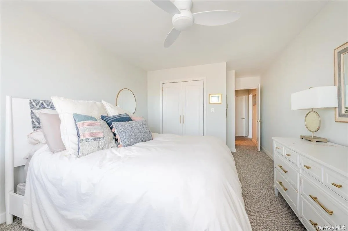 1 Broadway, Long Beach, NY, 1 Bedroom Bedrooms, 4 Rooms Rooms,1 BathroomBathrooms,Residential Lease,For Rent,Broadway,0,1038749 1 Broadway, Long Beach, NY, 1 Bedroom Bedrooms, 4 Rooms Rooms,1 BathroomBathrooms,Residential Lease,For Rent,Broadway,0,1038749