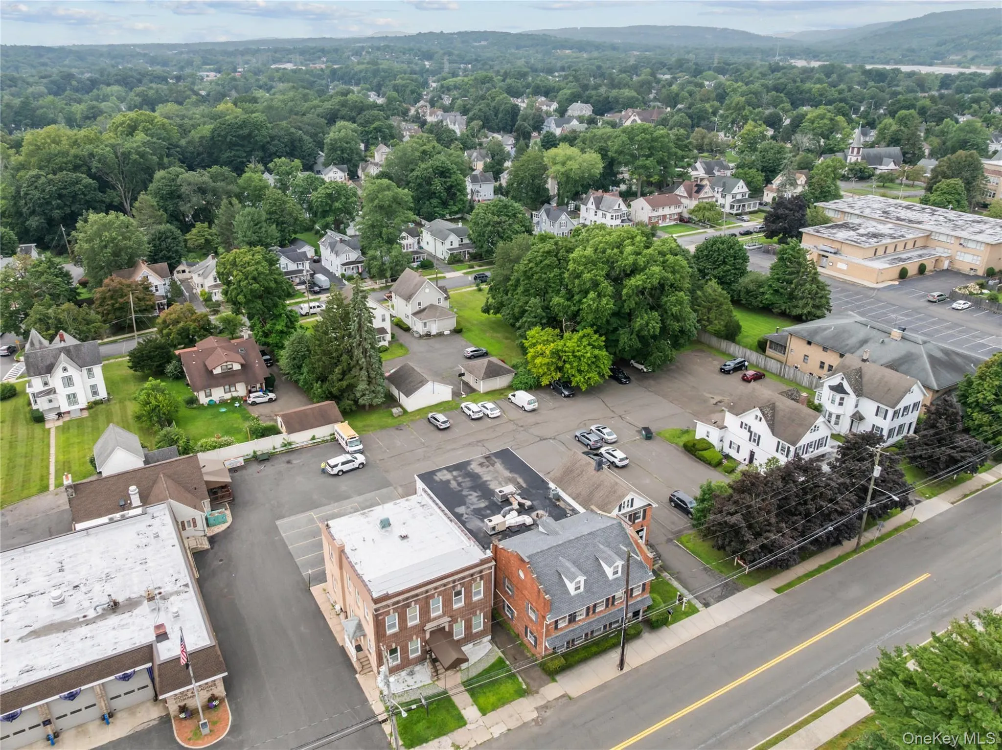20 Clinton Place, Ramapo, NY, 4 Bedrooms Bedrooms, 6 Rooms Rooms,1 BathroomBathrooms,Residential,For Rent,Clinton,0,1038751 20 Clinton Place, Ramapo, NY, 4 Bedrooms Bedrooms, 6 Rooms Rooms,1 BathroomBathrooms,Residential,For Rent,Clinton,0,1038751