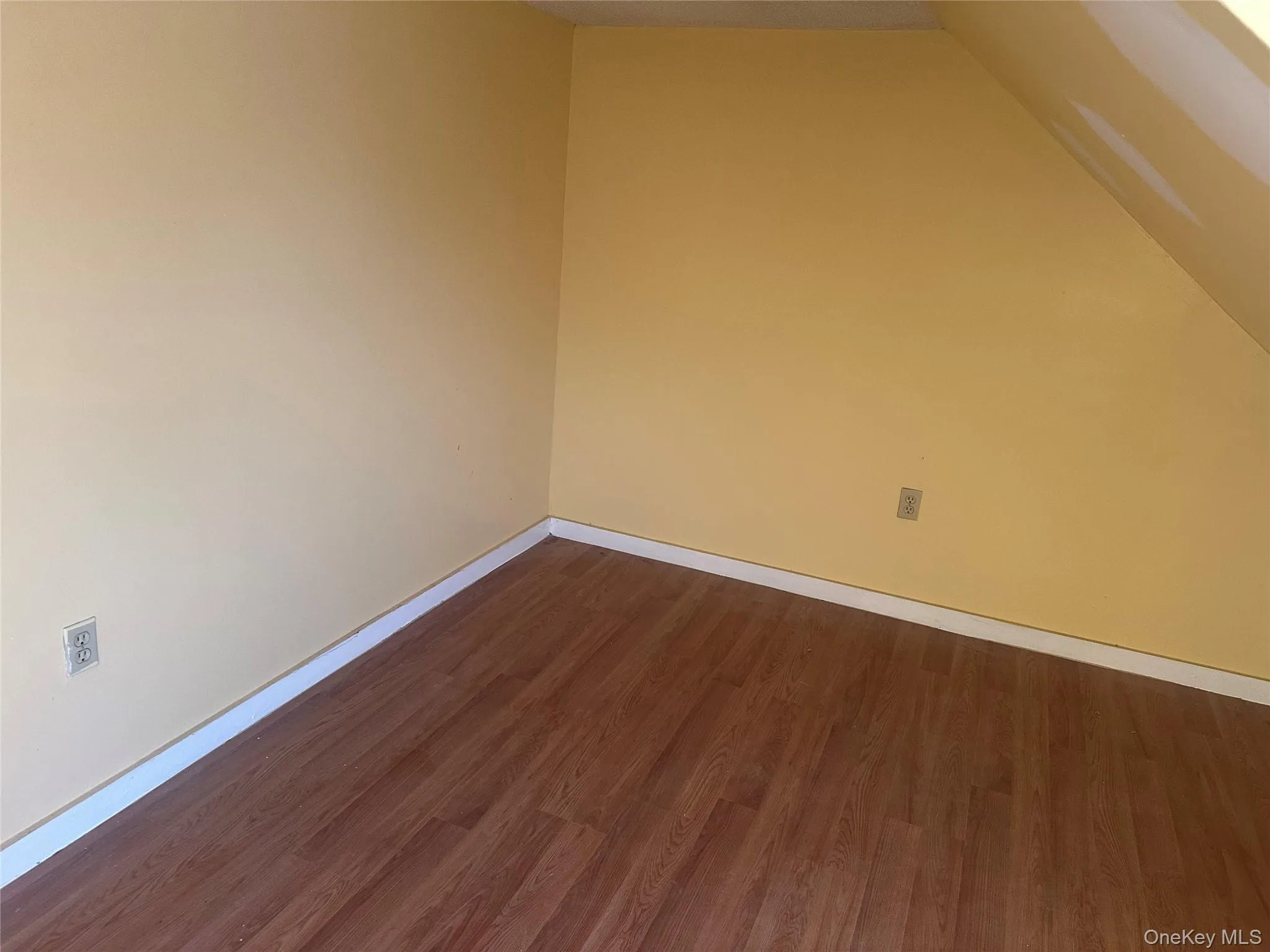 106-15 Pinegrove Street, New York, NY, 8 Bedrooms Bedrooms, 12 Rooms Rooms,4 BathroomsBathrooms,Residential,For Rent,Pinegrove,0,1038753 106-15 Pinegrove Street, New York, NY, 8 Bedrooms Bedrooms, 12 Rooms Rooms,4 BathroomsBathrooms,Residential,For Rent,Pinegrove,0,1038753