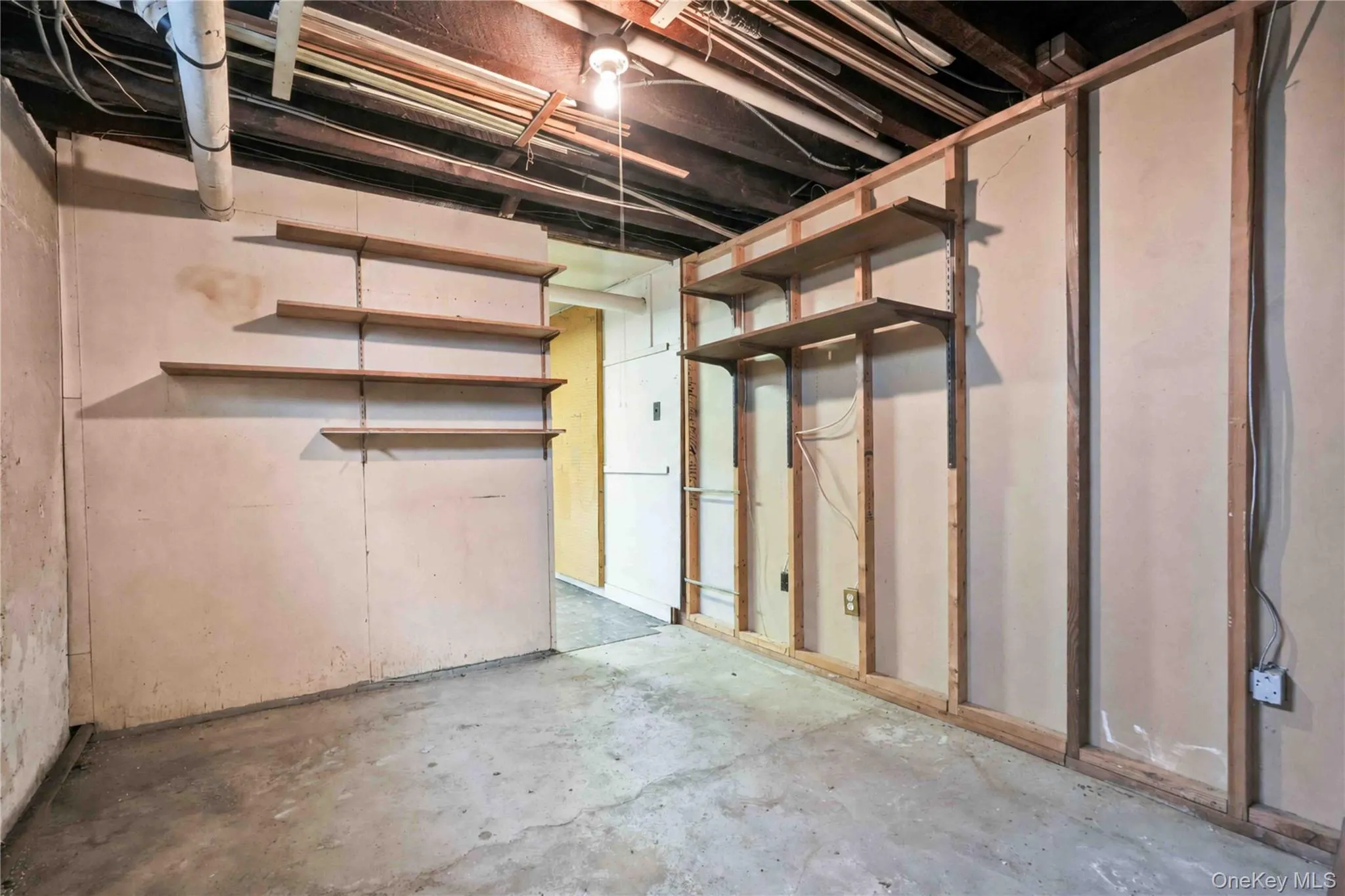 35 Mayfair Avenue, Hempstead, NY, 3 Bedrooms Bedrooms, 7 Rooms Rooms,2 BathroomsBathrooms,Residential,For Rent,Mayfair,0,1038755 35 Mayfair Avenue, Hempstead, NY, 3 Bedrooms Bedrooms, 7 Rooms Rooms,2 BathroomsBathrooms,Residential,For Rent,Mayfair,0,1038755