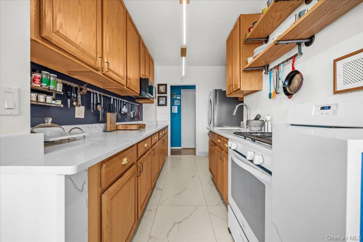 750 Kappock Street, New York, NY, 1 Bedroom Bedrooms, 3 Rooms Rooms,1 BathroomBathrooms,Residential,For Rent,Kappock,0,1038757 750 Kappock Street, New York, NY, 1 Bedroom Bedrooms, 3 Rooms Rooms,1 BathroomBathrooms,Residential,For Rent,Kappock,0,1038757