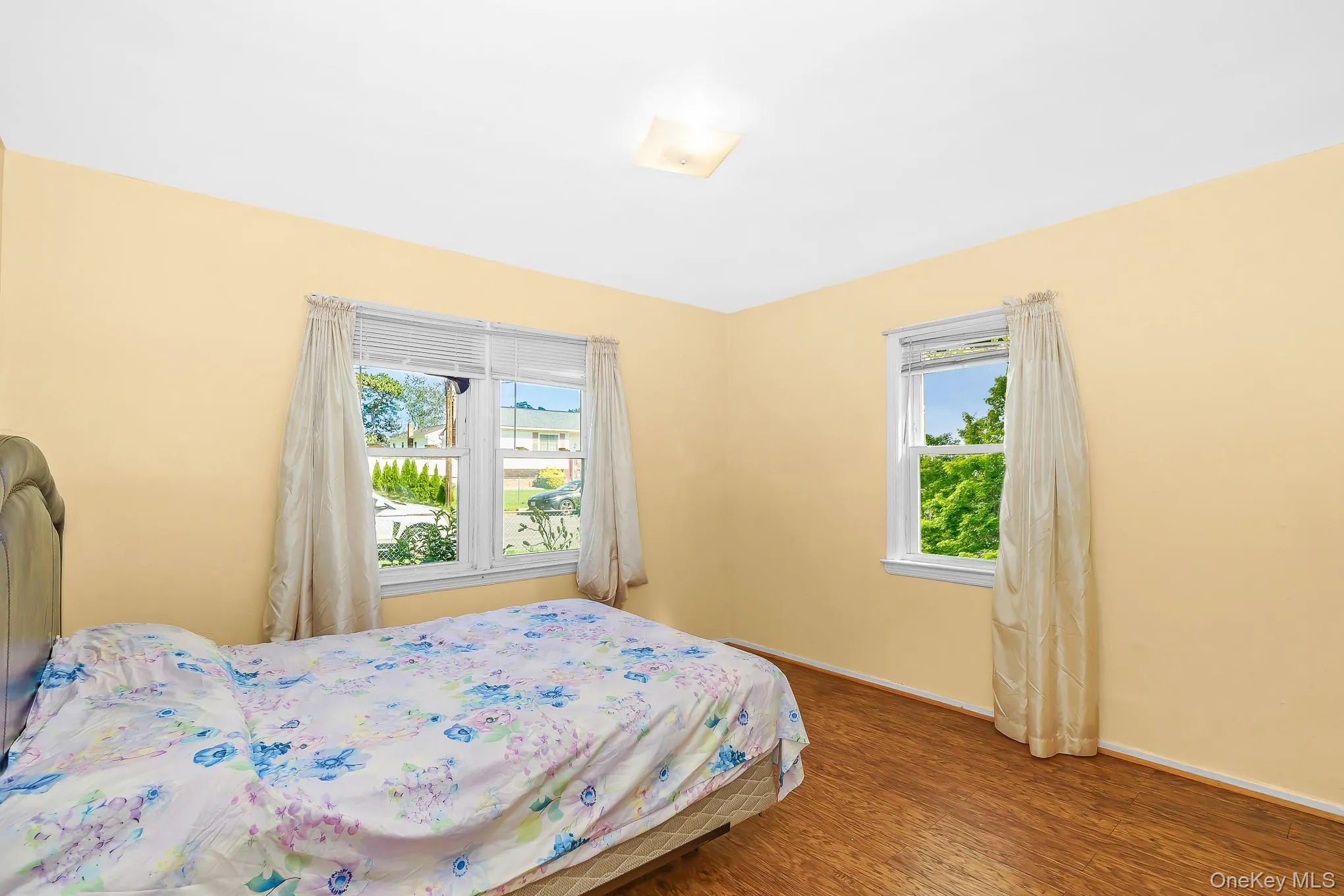 214 Root Avenue, Islip, NY, 4 Bedrooms Bedrooms, 8 Rooms Rooms,2 BathroomsBathrooms,Residential,For Rent,Root,0,1038760 214 Root Avenue, Islip, NY, 4 Bedrooms Bedrooms, 8 Rooms Rooms,2 BathroomsBathrooms,Residential,For Rent,Root,0,1038760