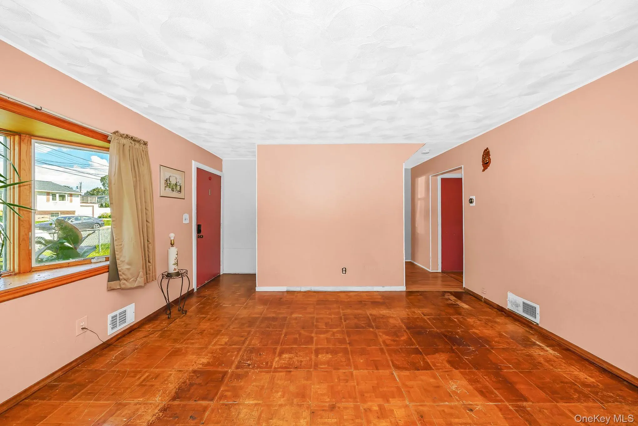 214 Root Avenue, Islip, NY, 4 Bedrooms Bedrooms, 8 Rooms Rooms,2 BathroomsBathrooms,Residential,For Rent,Root,0,1038760 214 Root Avenue, Islip, NY, 4 Bedrooms Bedrooms, 8 Rooms Rooms,2 BathroomsBathrooms,Residential,For Rent,Root,0,1038760