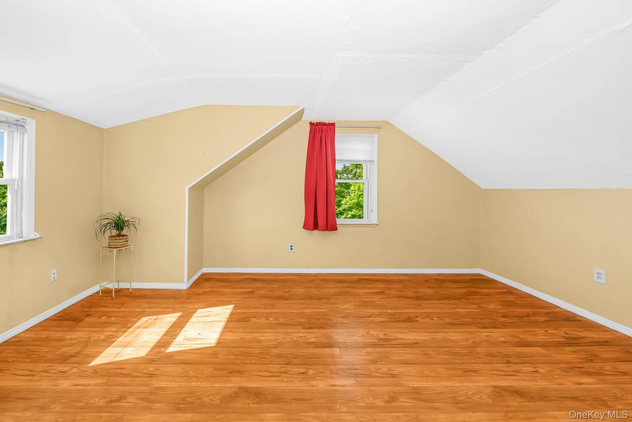 214 Root Avenue, Islip, NY, 4 Bedrooms Bedrooms, 8 Rooms Rooms,2 BathroomsBathrooms,Residential,For Rent,Root,0,1038760 214 Root Avenue, Islip, NY, 4 Bedrooms Bedrooms, 8 Rooms Rooms,2 BathroomsBathrooms,Residential,For Rent,Root,0,1038760