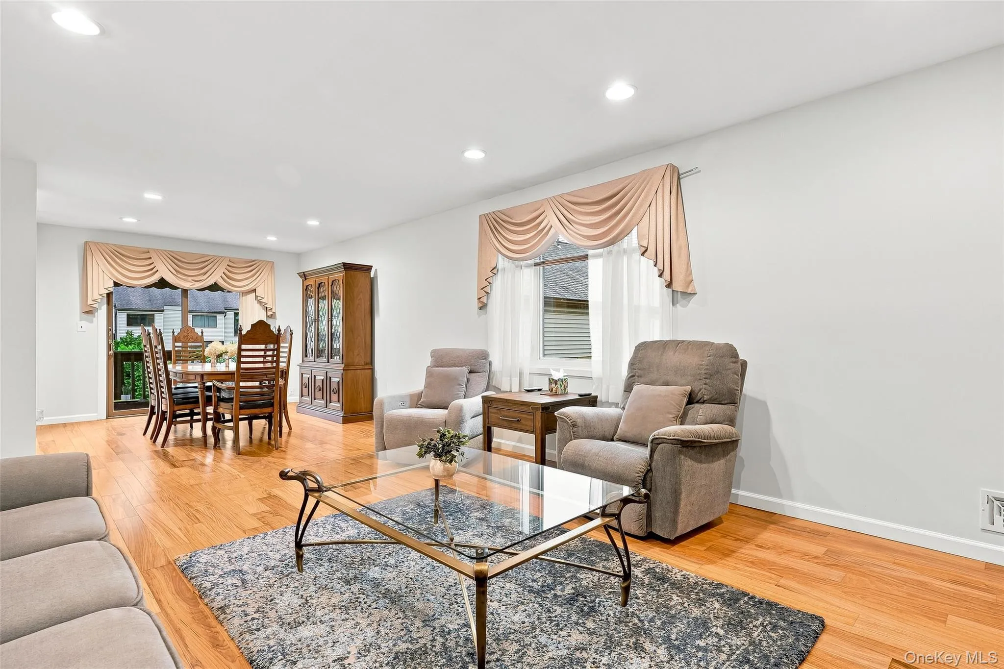 43 Jefferson Oval, Yorktown, NY, 2 Bedrooms Bedrooms, 5 Rooms Rooms,2 BathroomsBathrooms,Residential,For Rent,Jefferson,0,1038761 43 Jefferson Oval, Yorktown, NY, 2 Bedrooms Bedrooms, 5 Rooms Rooms,2 BathroomsBathrooms,Residential,For Rent,Jefferson,0,1038761