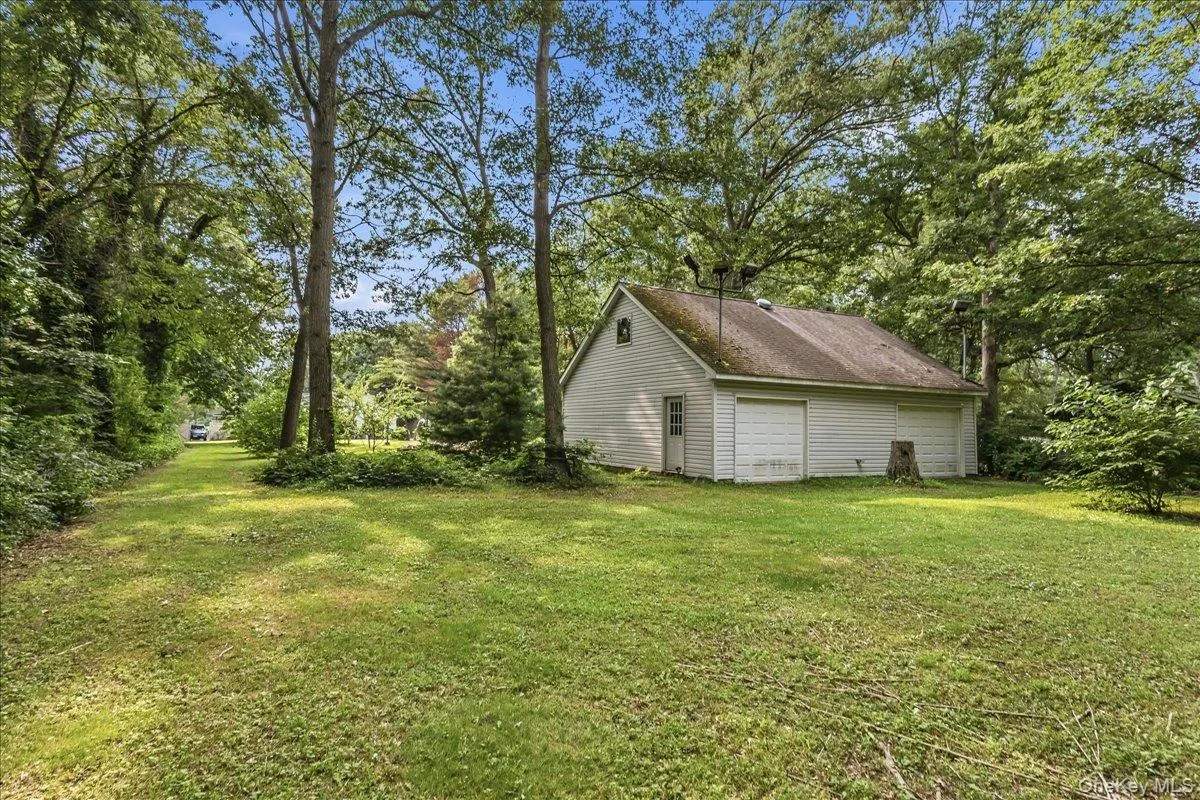 1091 Westminster Avenue, Huntington, NY, 5 Bedrooms Bedrooms, 9 Rooms Rooms,4 BathroomsBathrooms,Residential,For Rent,Westminster,0,1038771 1091 Westminster Avenue, Huntington, NY, 5 Bedrooms Bedrooms, 9 Rooms Rooms,4 BathroomsBathrooms,Residential,For Rent,Westminster,0,1038771