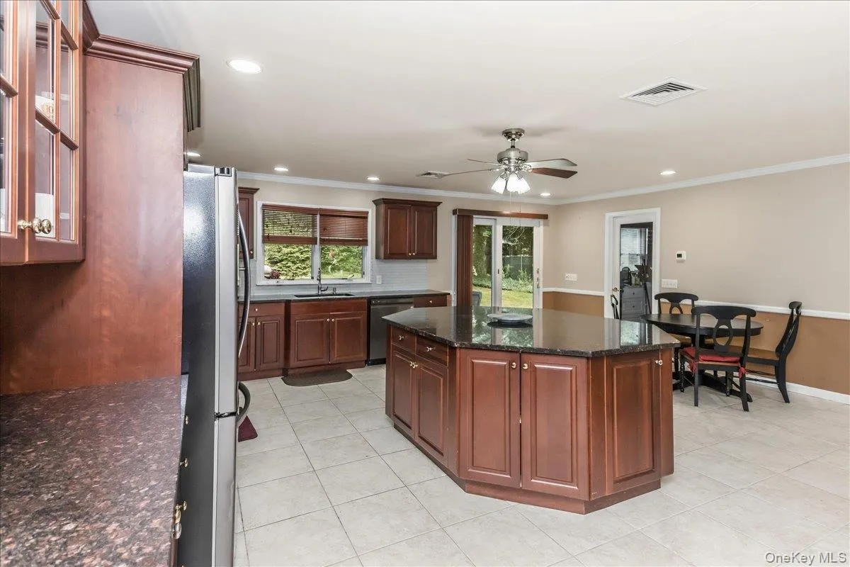 1091 Westminster Avenue, Huntington, NY, 5 Bedrooms Bedrooms, 9 Rooms Rooms,4 BathroomsBathrooms,Residential,For Rent,Westminster,0,1038771 1091 Westminster Avenue, Huntington, NY, 5 Bedrooms Bedrooms, 9 Rooms Rooms,4 BathroomsBathrooms,Residential,For Rent,Westminster,0,1038771
