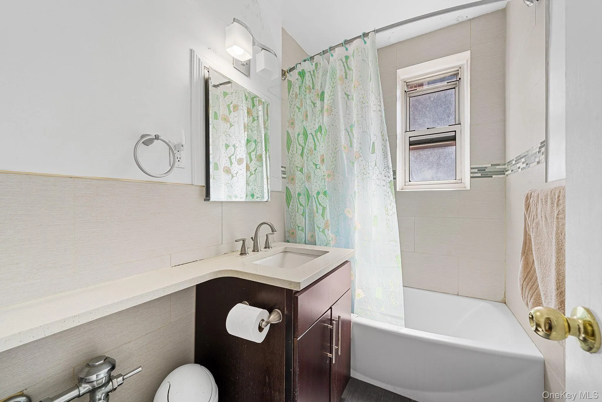 28-01 Union, New York, NY, 1 Bedroom Bedrooms, 3 Rooms Rooms,1 BathroomBathrooms,Residential,For Rent,Union,0,1038773 28-01 Union, New York, NY, 1 Bedroom Bedrooms, 3 Rooms Rooms,1 BathroomBathrooms,Residential,For Rent,Union,0,1038773