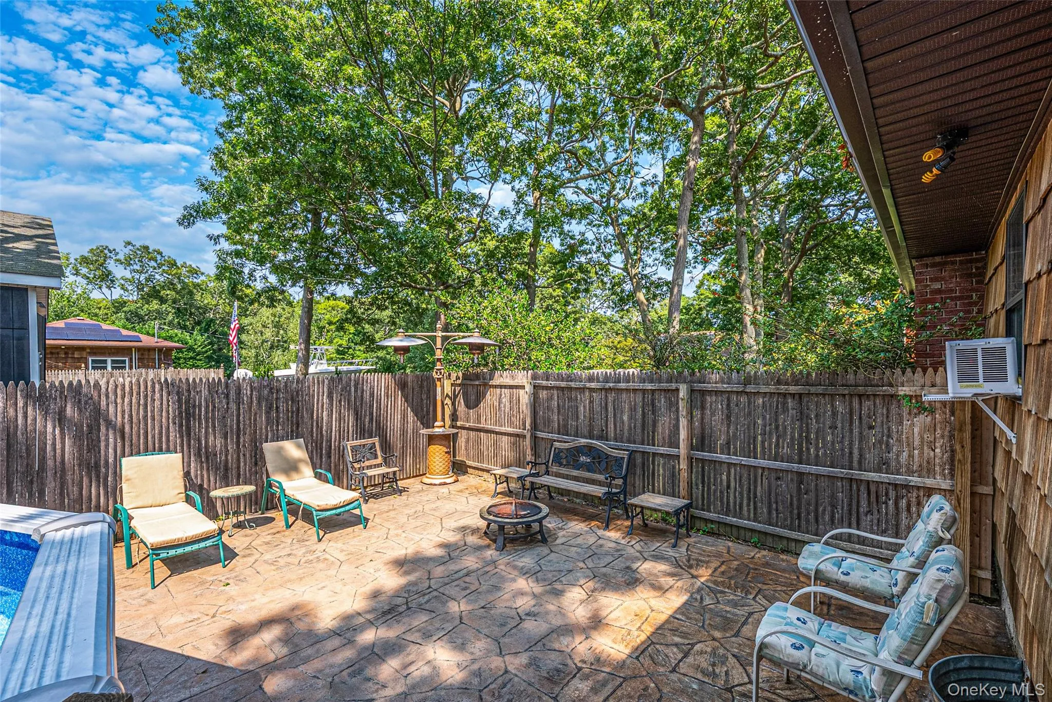 32 Rutland Road, Brookhaven, NY, 3 Bedrooms Bedrooms, 5 Rooms Rooms,1 BathroomBathrooms,Residential,For Rent,Rutland,0,1038776 32 Rutland Road, Brookhaven, NY, 3 Bedrooms Bedrooms, 5 Rooms Rooms,1 BathroomBathrooms,Residential,For Rent,Rutland,0,1038776