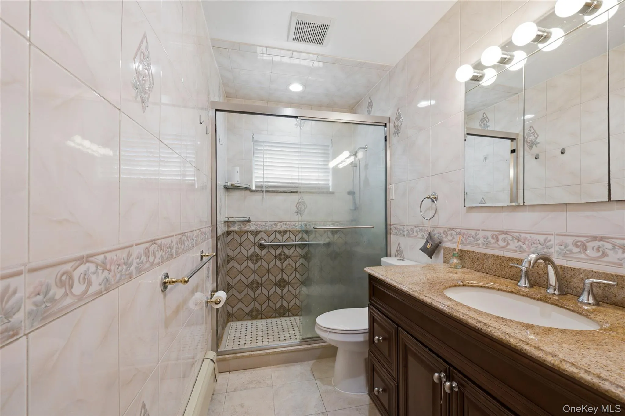 15509 Cross Island Parkway, New York, NY, 3 Bedrooms Bedrooms, 5 Rooms Rooms,3 BathroomsBathrooms,Residential,For Rent,Cross Island,0,1038777 15509 Cross Island Parkway, New York, NY, 3 Bedrooms Bedrooms, 5 Rooms Rooms,3 BathroomsBathrooms,Residential,For Rent,Cross Island,0,1038777