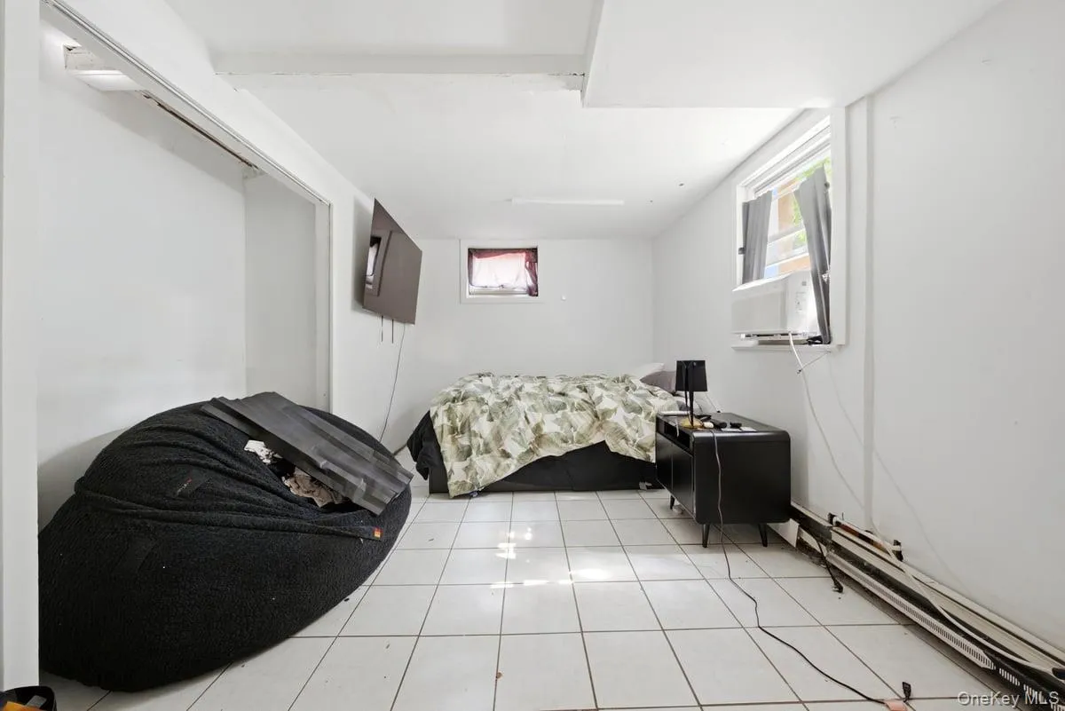 290 First Street, Yonkers, NY, 2 Bedrooms Bedrooms, 5 Rooms Rooms,2 BathroomsBathrooms,Residential,For Rent,First,0,1038781 290 First Street, Yonkers, NY, 2 Bedrooms Bedrooms, 5 Rooms Rooms,2 BathroomsBathrooms,Residential,For Rent,First,0,1038781