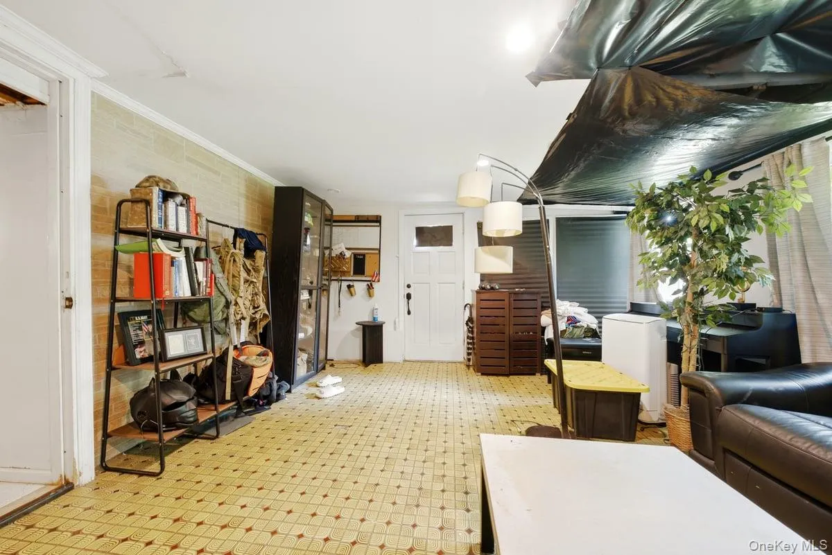 290 First Street, Yonkers, NY, 2 Bedrooms Bedrooms, 5 Rooms Rooms,2 BathroomsBathrooms,Residential,For Rent,First,0,1038781 290 First Street, Yonkers, NY, 2 Bedrooms Bedrooms, 5 Rooms Rooms,2 BathroomsBathrooms,Residential,For Rent,First,0,1038781